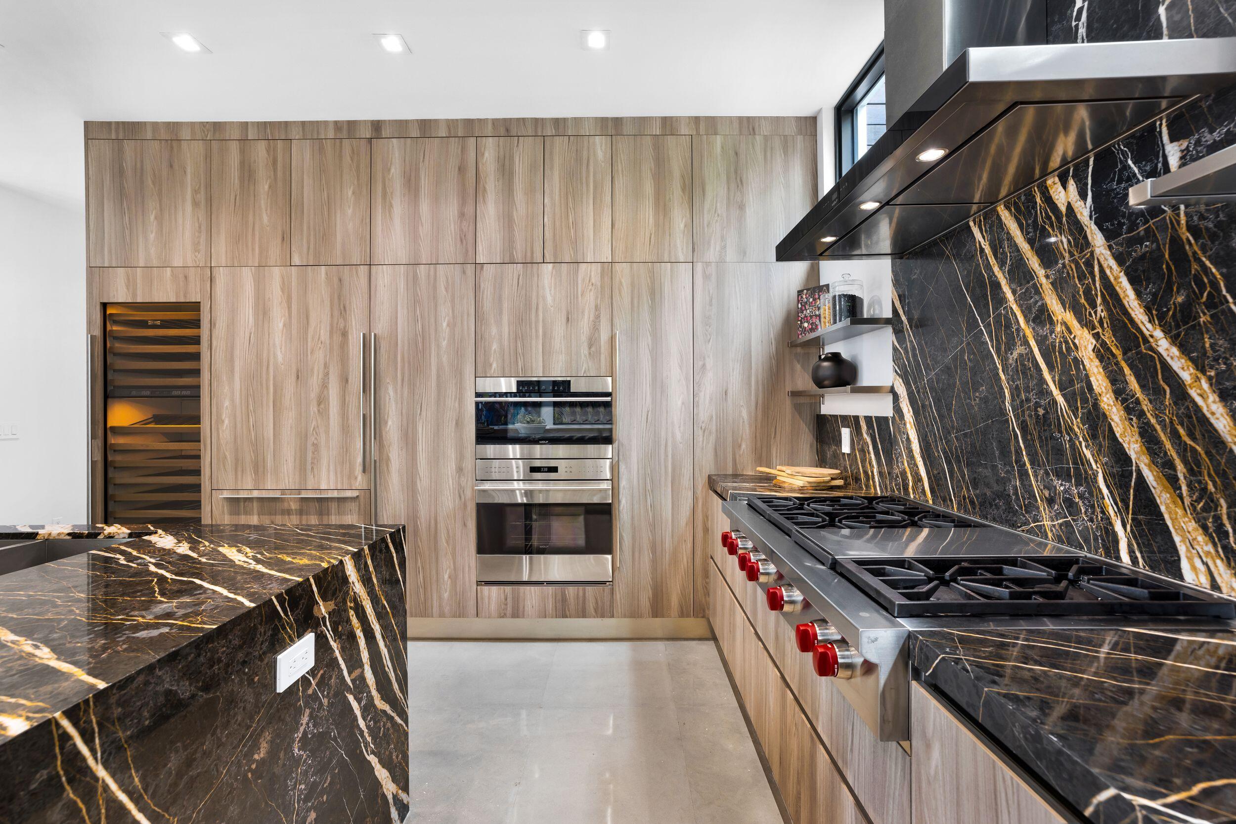 EASTERN SHORES 1ST ADDN - Residential