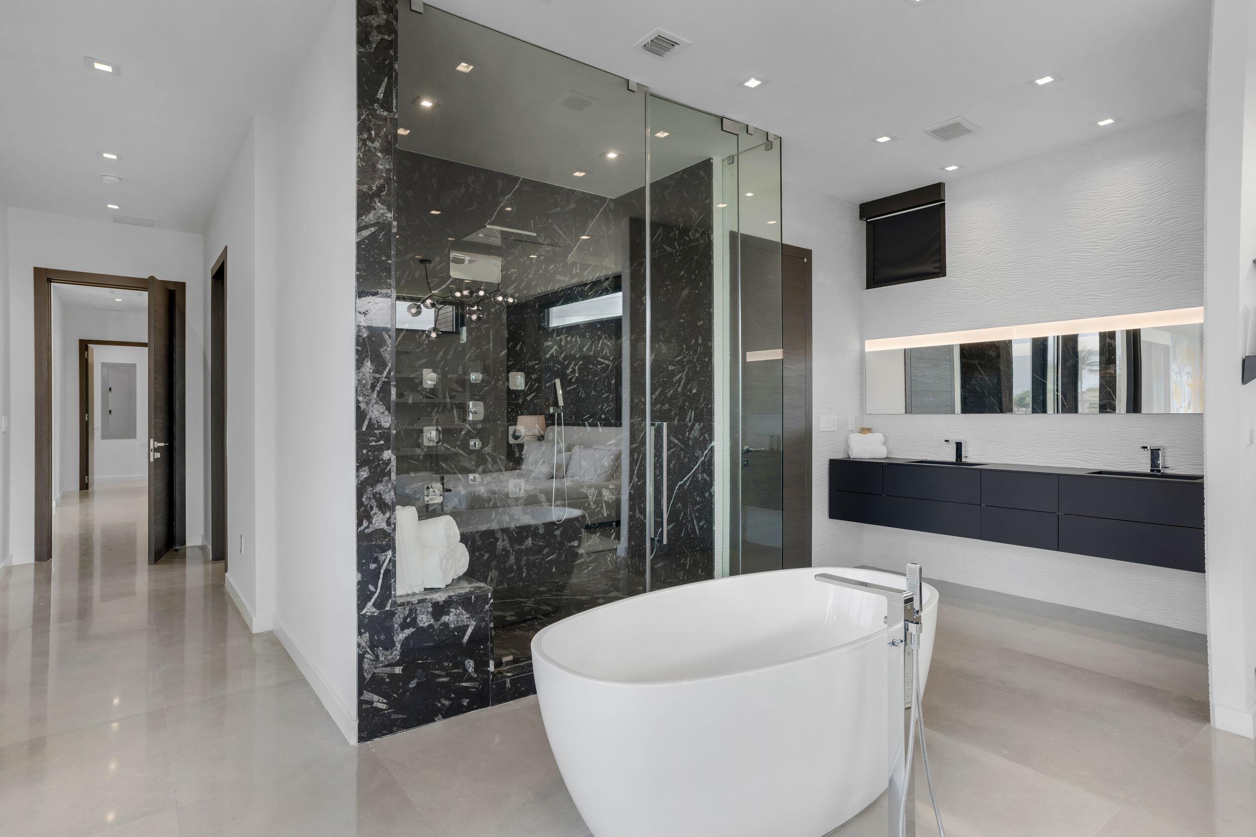 EASTERN SHORES 1ST ADDN - Residential