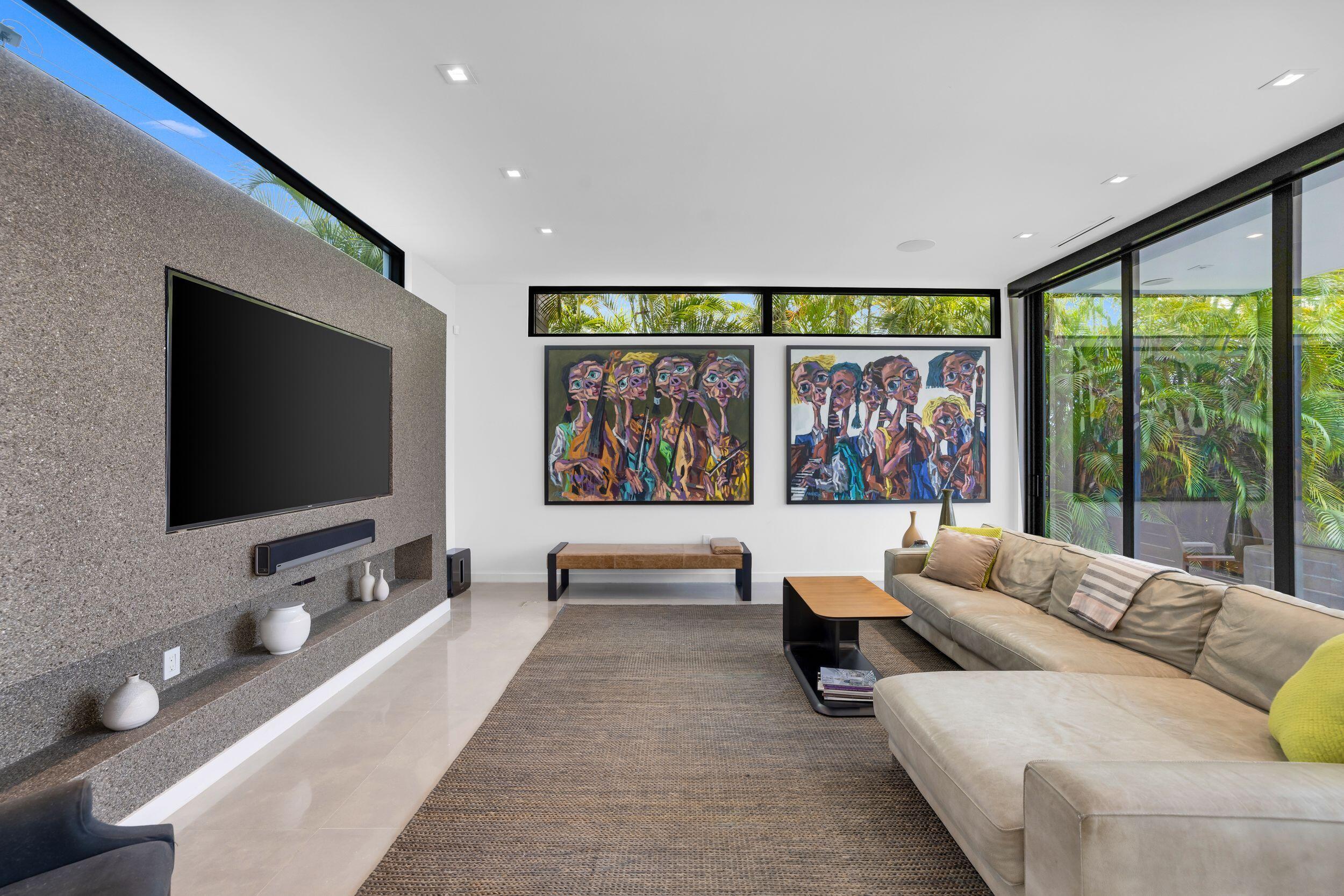 EASTERN SHORES 1ST ADDN - Residential