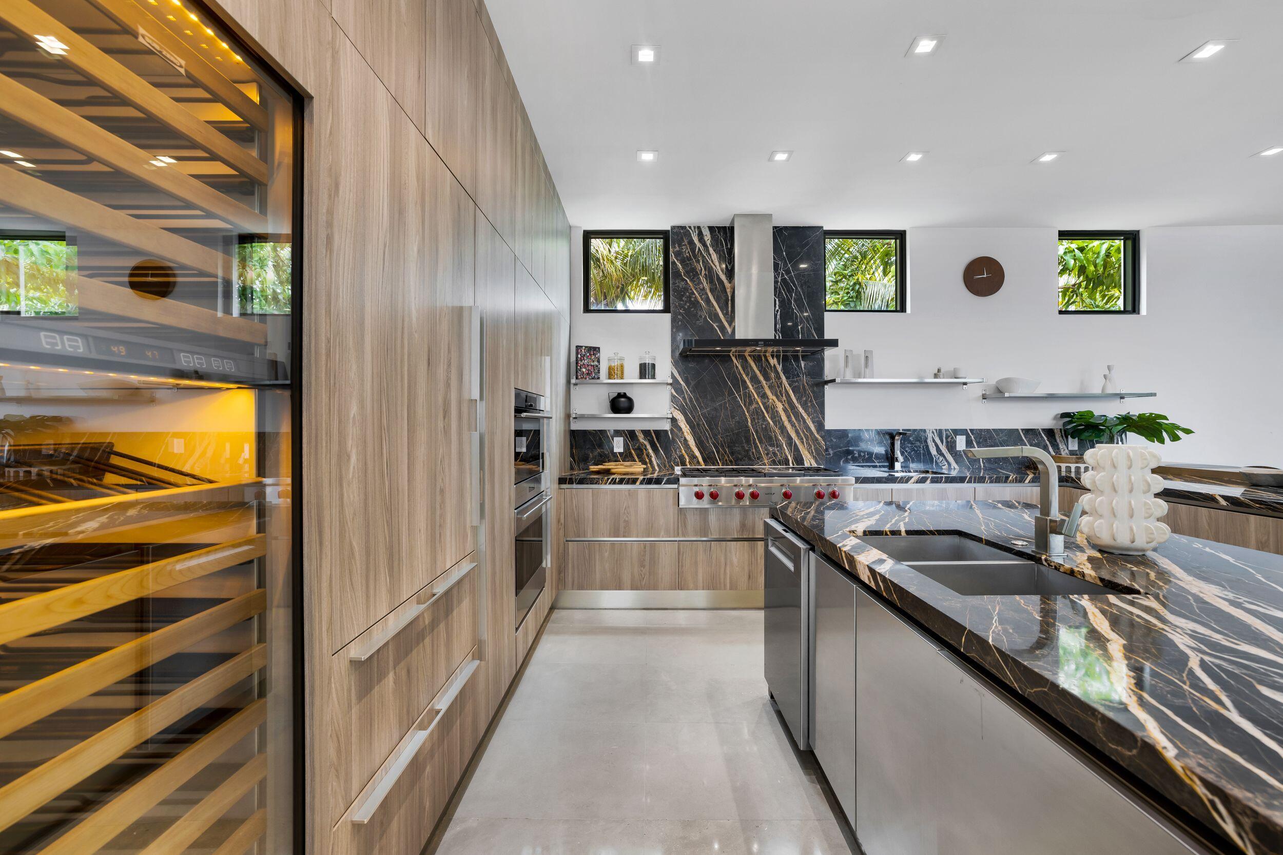 EASTERN SHORES 1ST ADDN - Residential