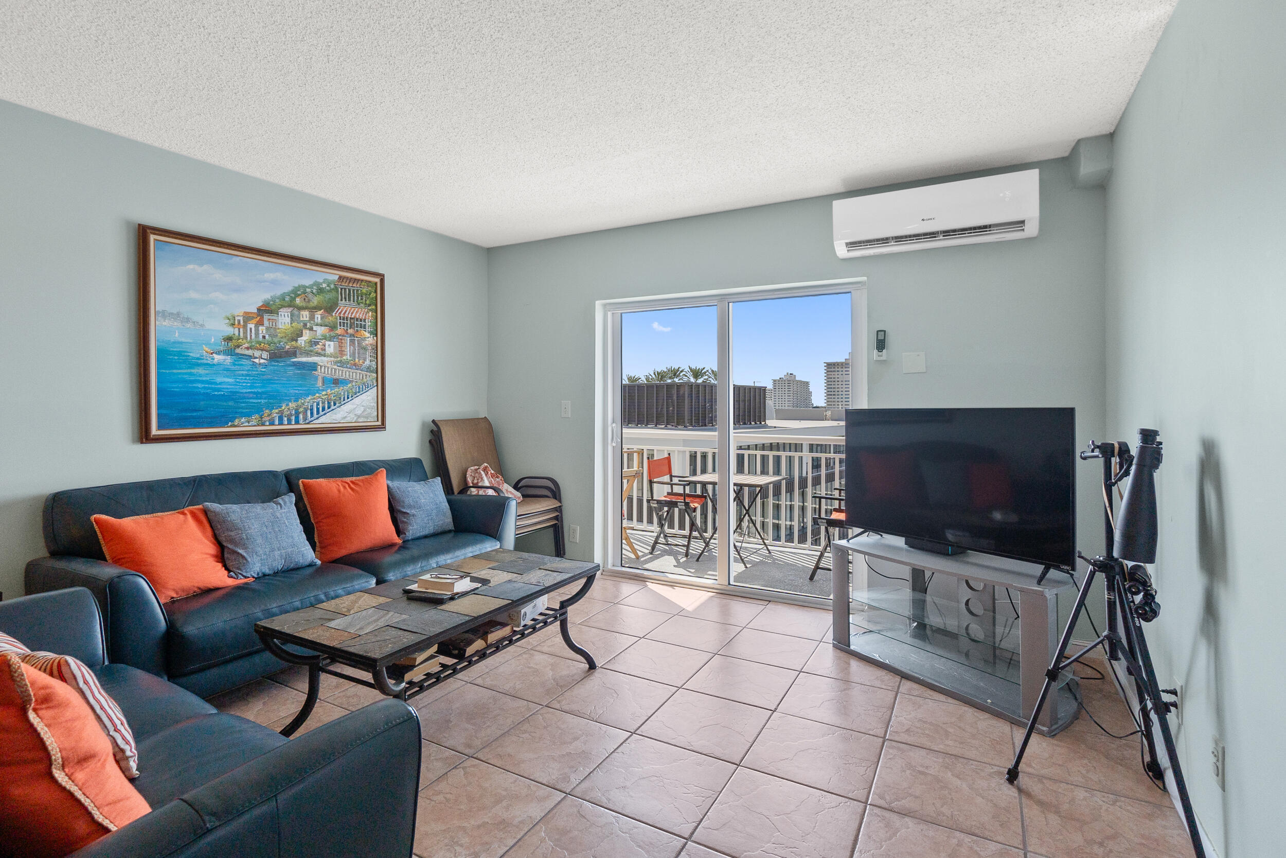 LEISURE BEACH CONDO - Residential