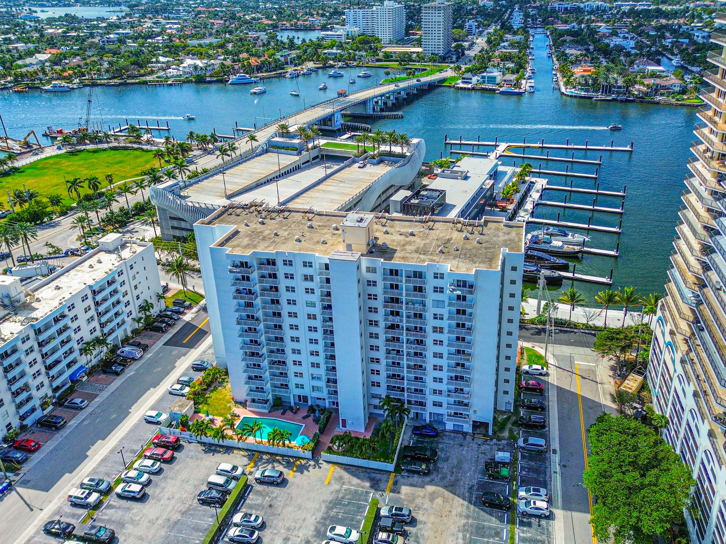 LEISURE BEACH CONDO - Residential