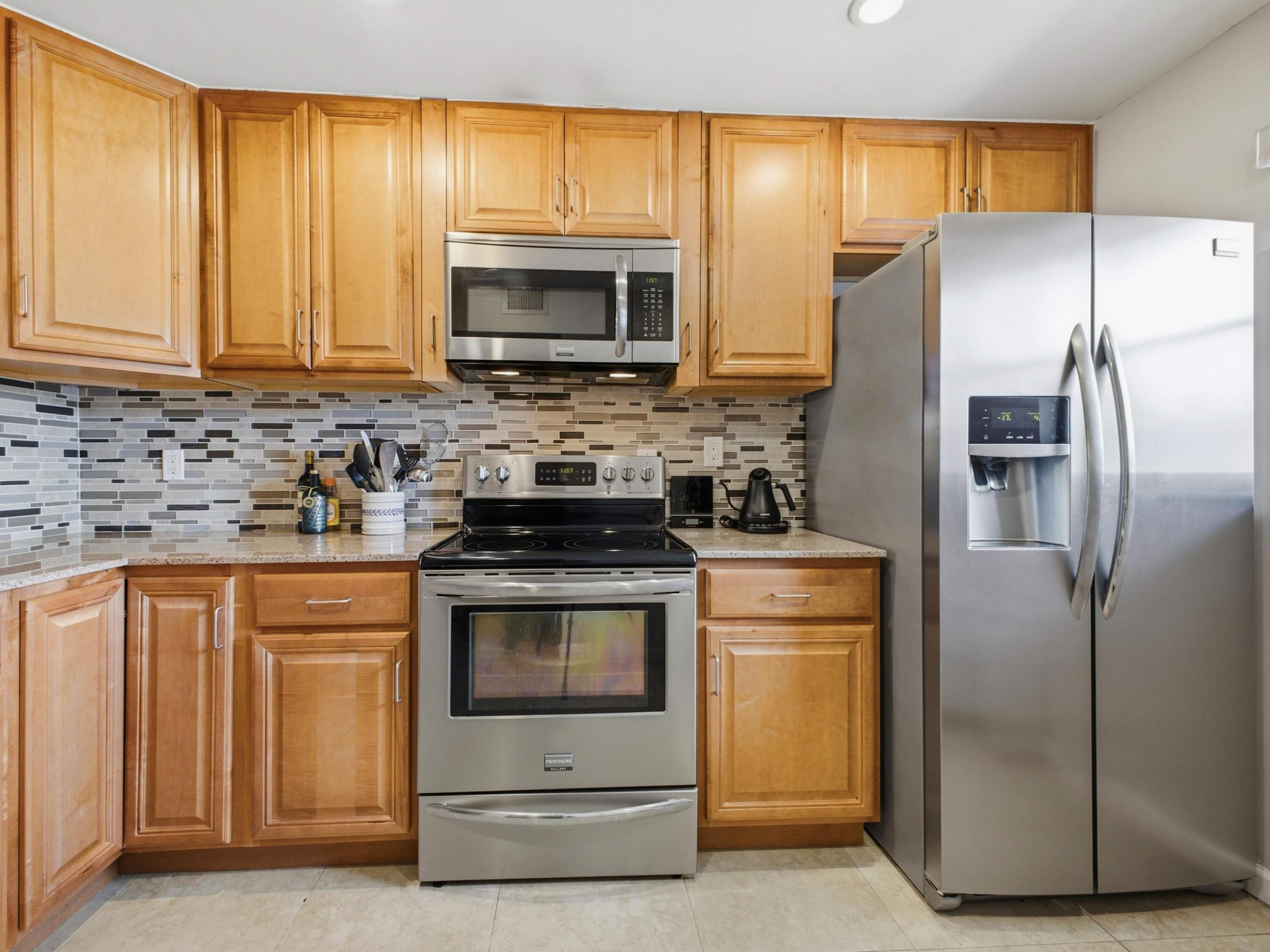 SABAL PINE SOUTH CONDO - Residential