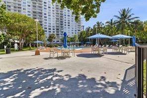 ADMIRALS PORT CONDO WEST BLDG - Residential Lease