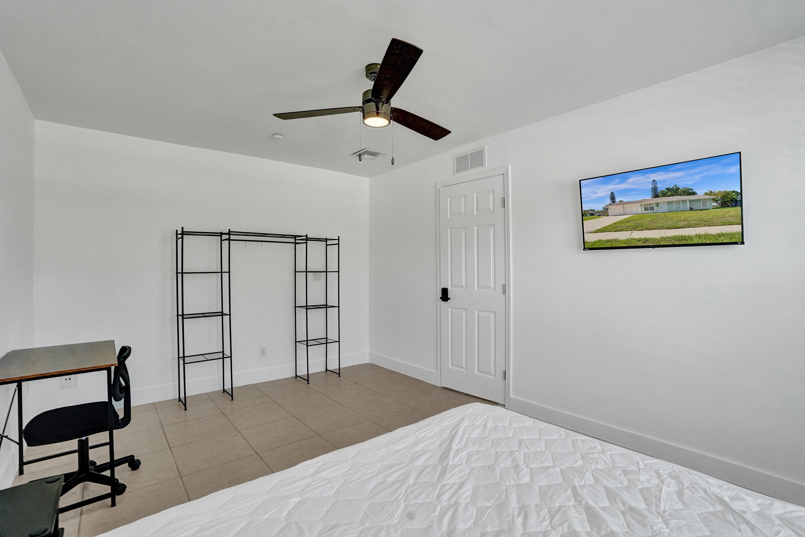 PORT ST LUCIE FLORESTA PINES UNIT 2 - Residential Income