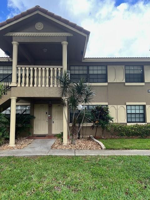CORAL SPRINGS ESTATE TOWNHOMES - Residential Lease