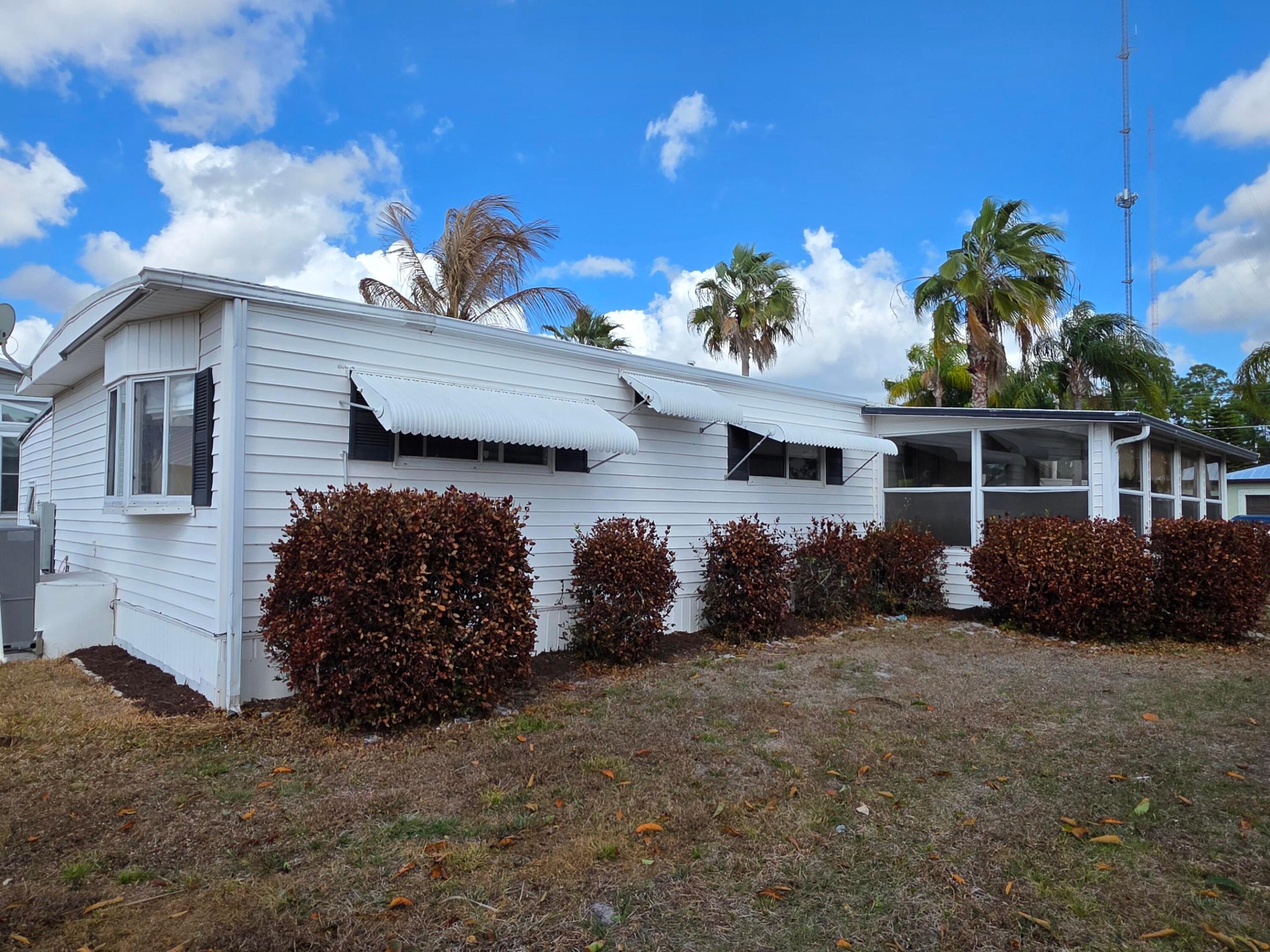 Spanish Lakes One - Residential