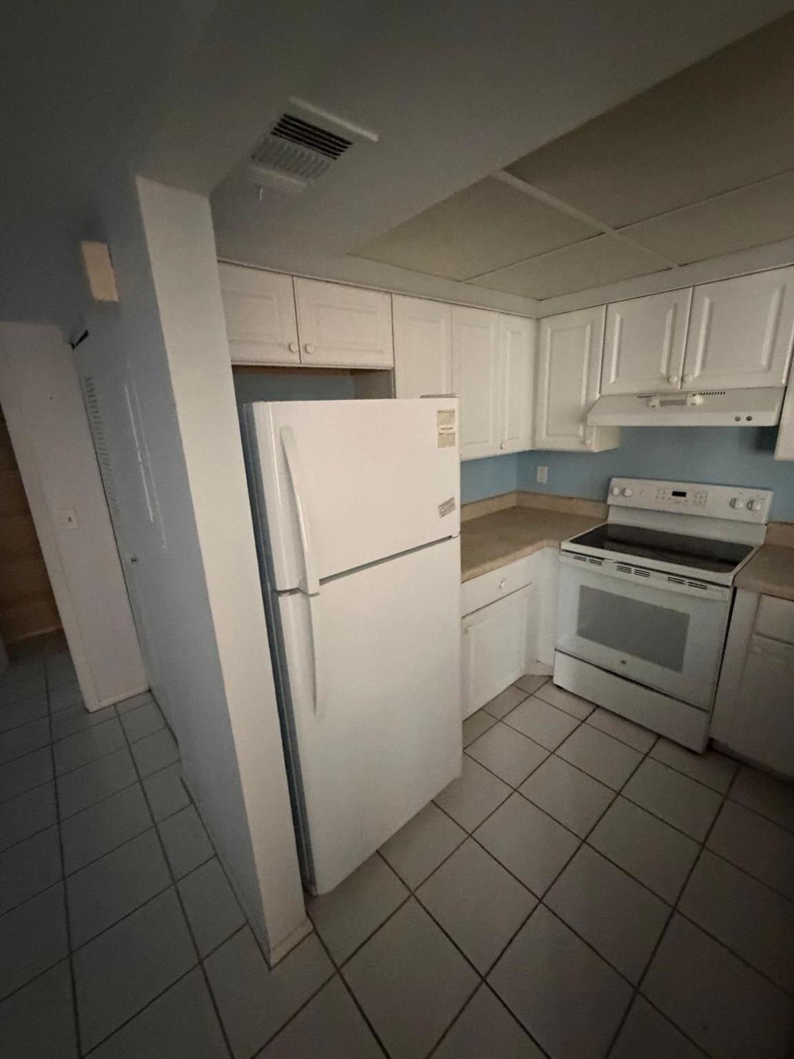 MIDPORT PLACE I A CONDO - Residential