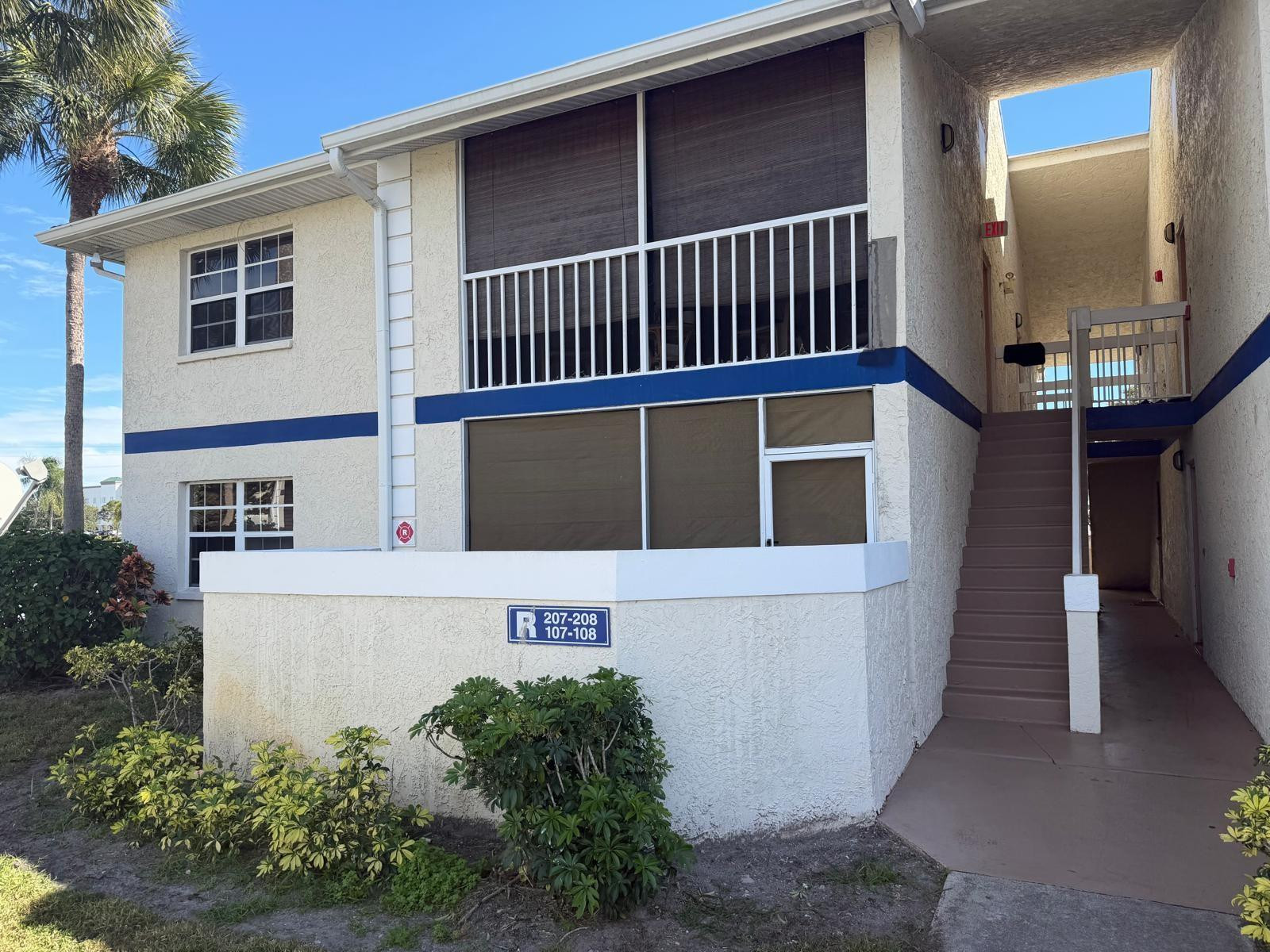 MIDPORT PLACE I A CONDO - Residential
