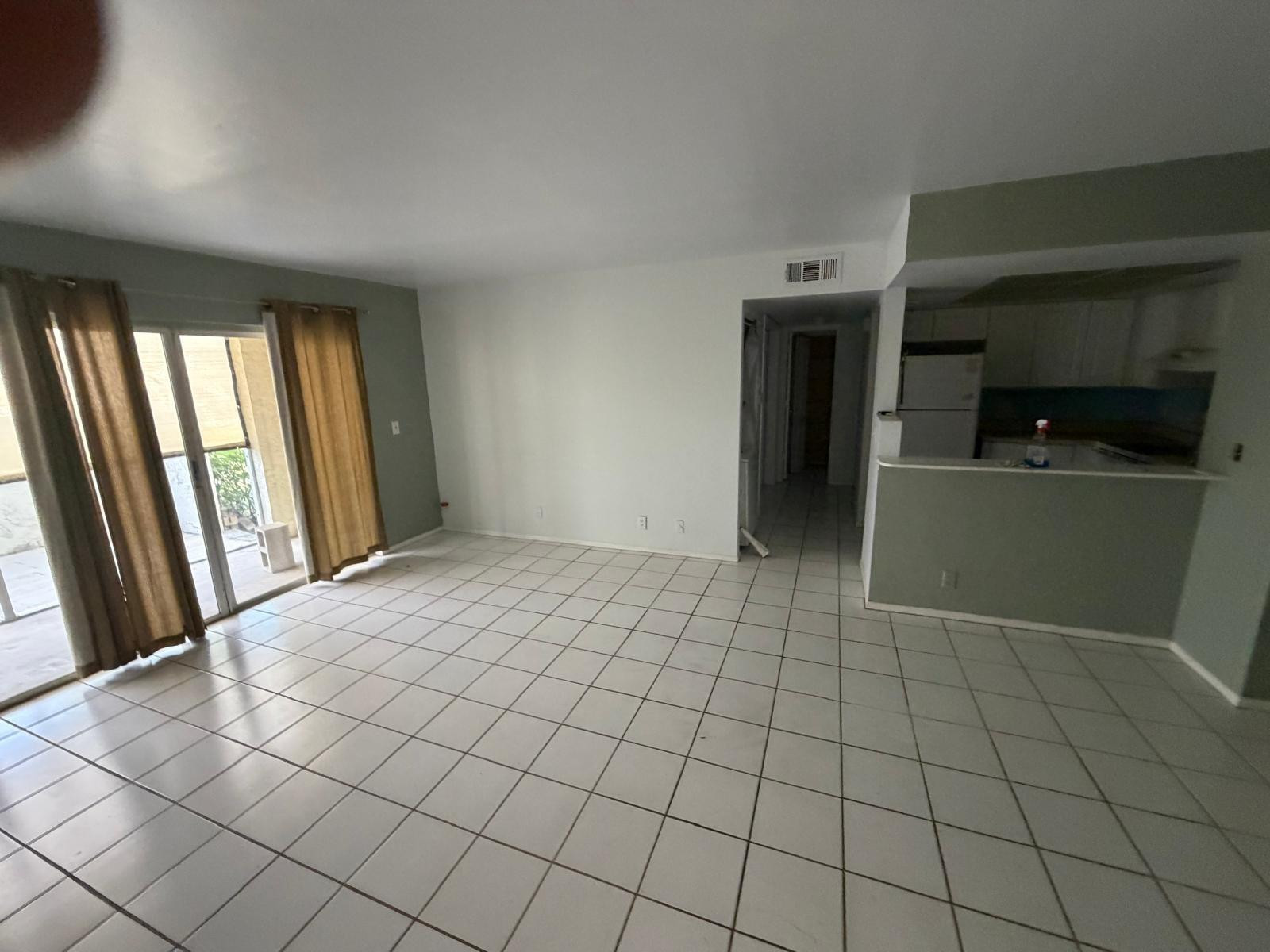 MIDPORT PLACE I A CONDO - Residential