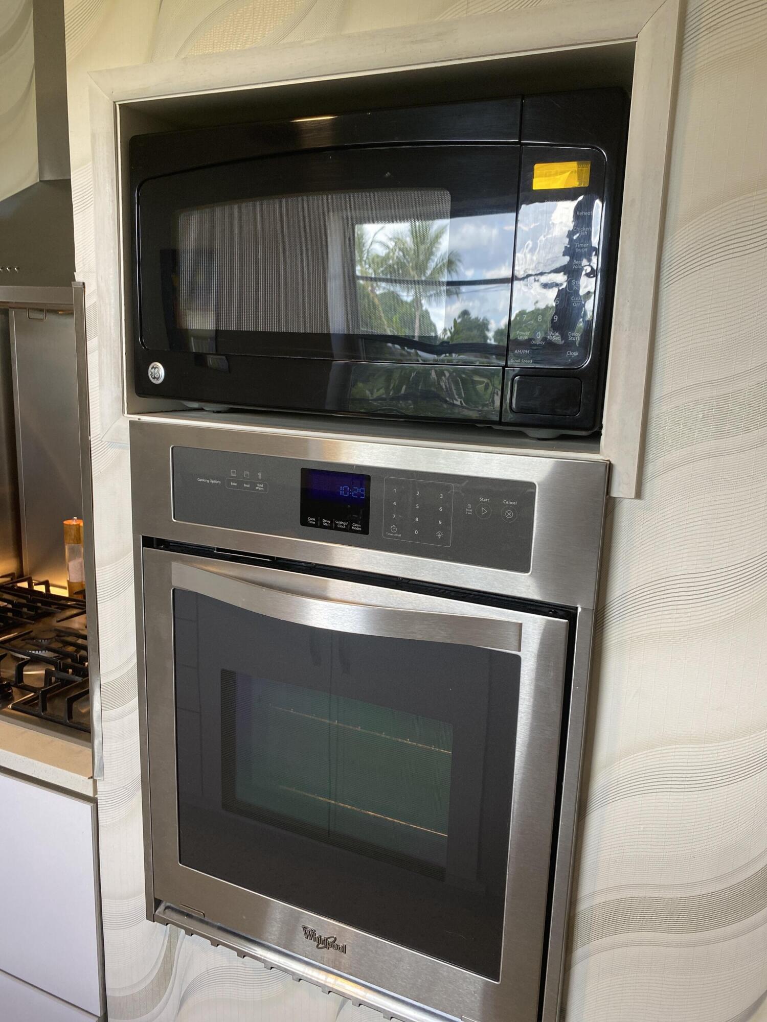 VERO SHORES UNIT 1 - Residential