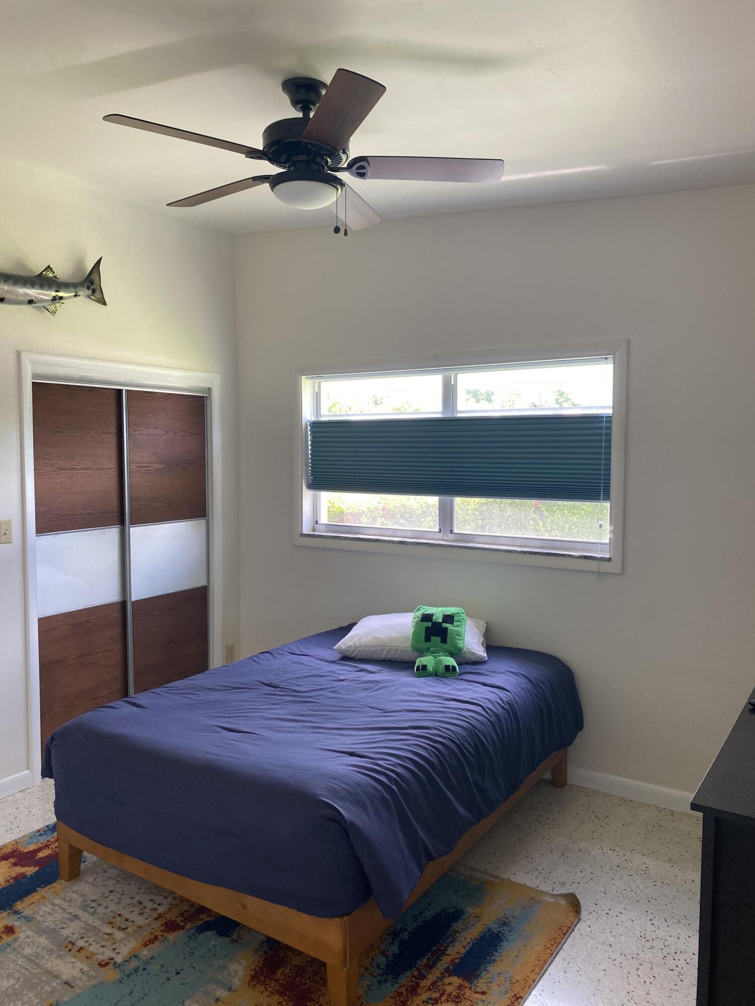 VERO SHORES UNIT 1 - Residential