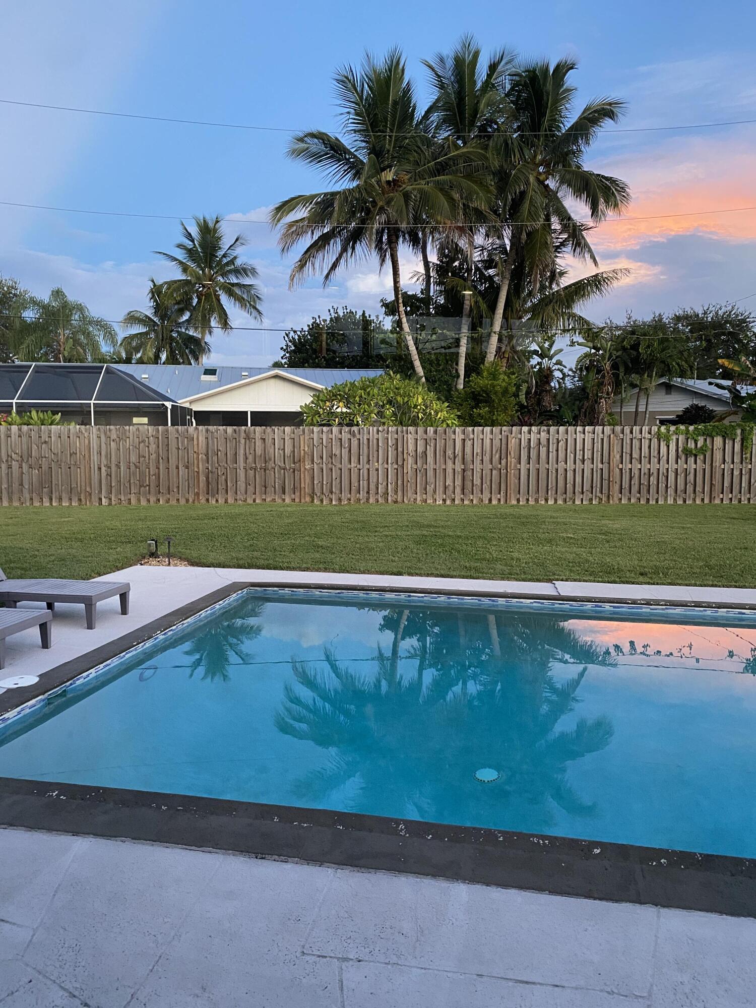 VERO SHORES UNIT 1 - Residential
