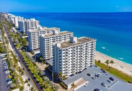 AMBASSADORS V NORTH CONDO - Residential