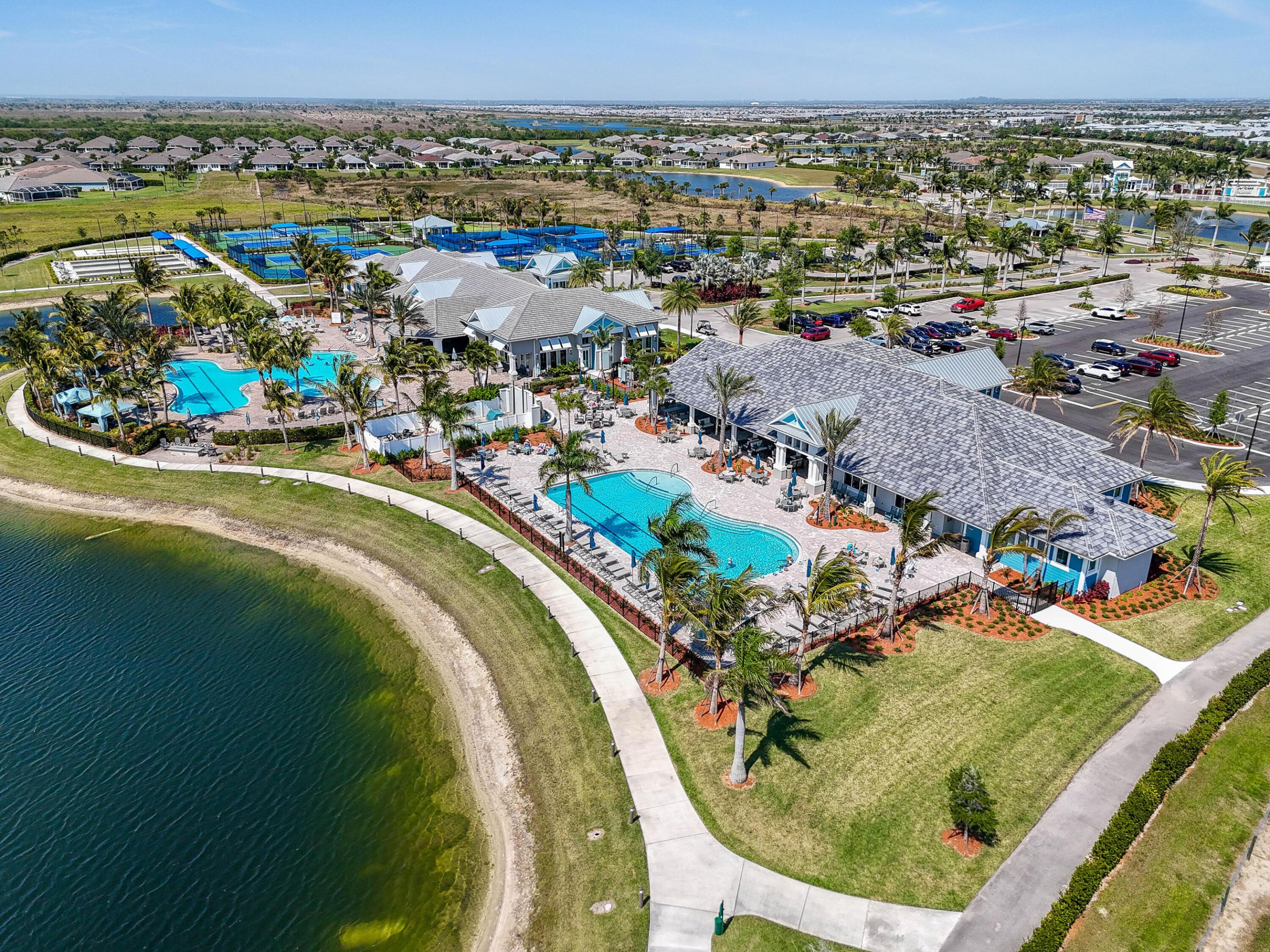 DEL WEBB AT TRADITION PLAT NO. 2 - Residential