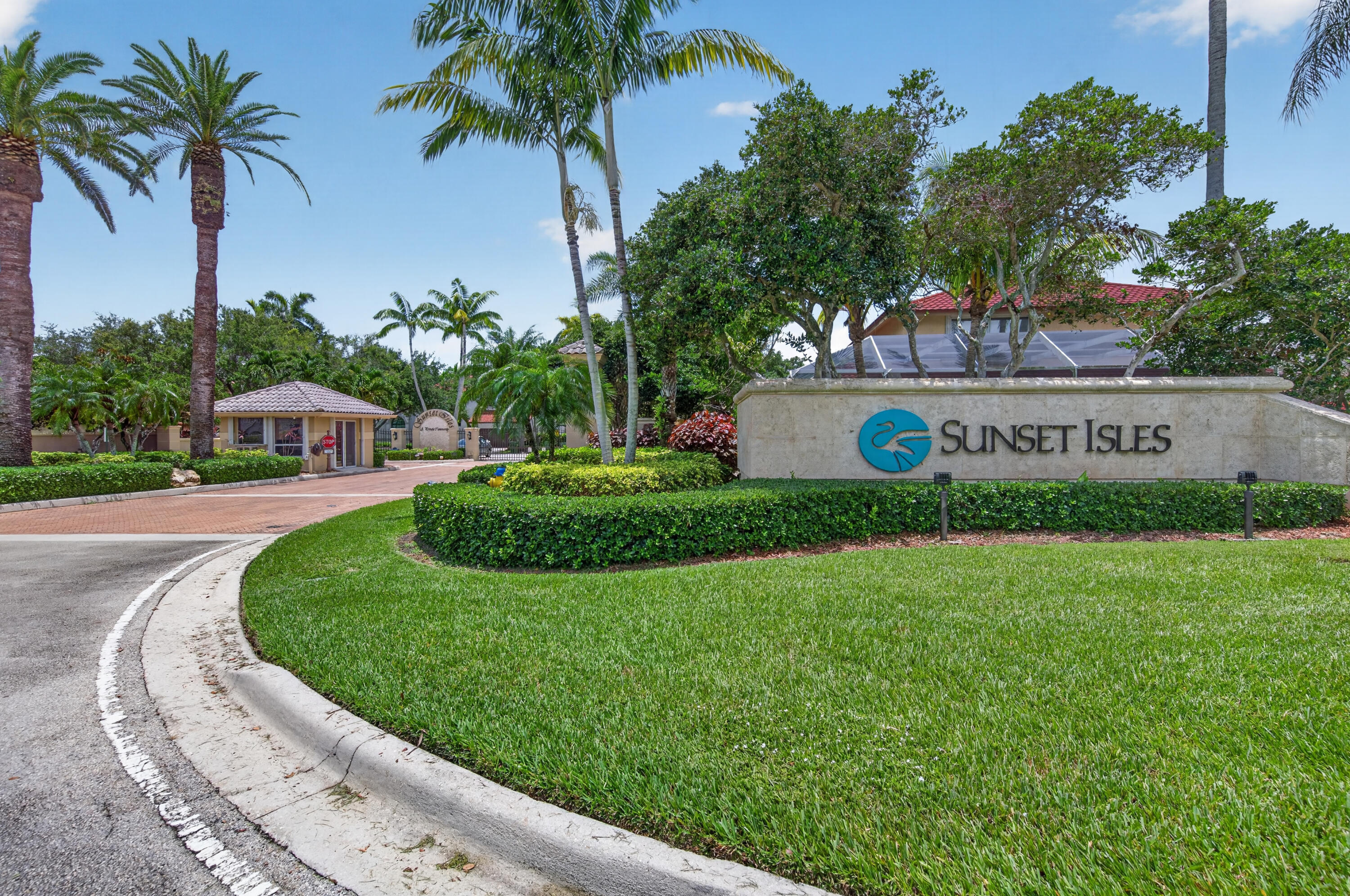 SILVER LAKES AT PEMBROKE - Residential