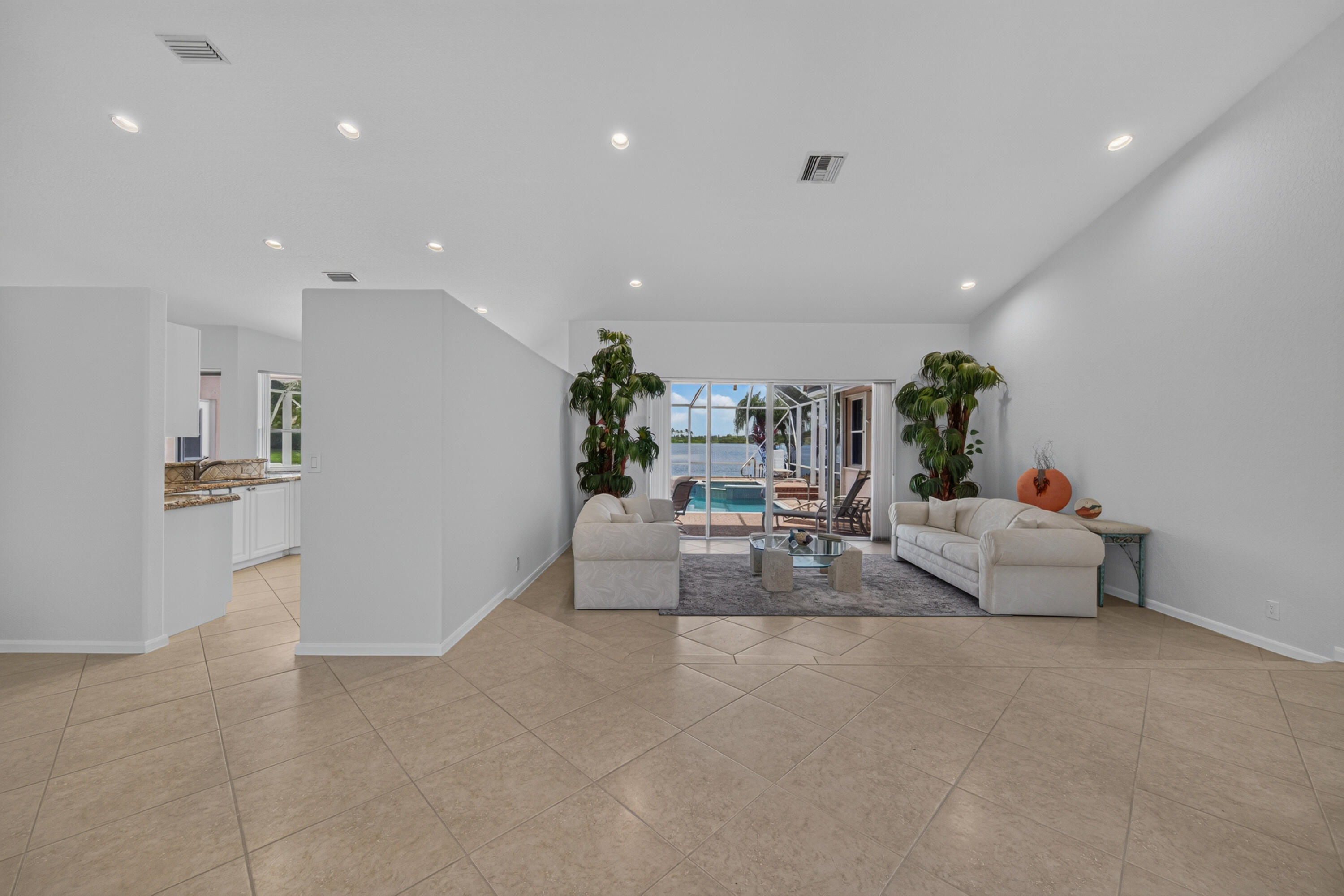 SILVER LAKES AT PEMBROKE - Residential