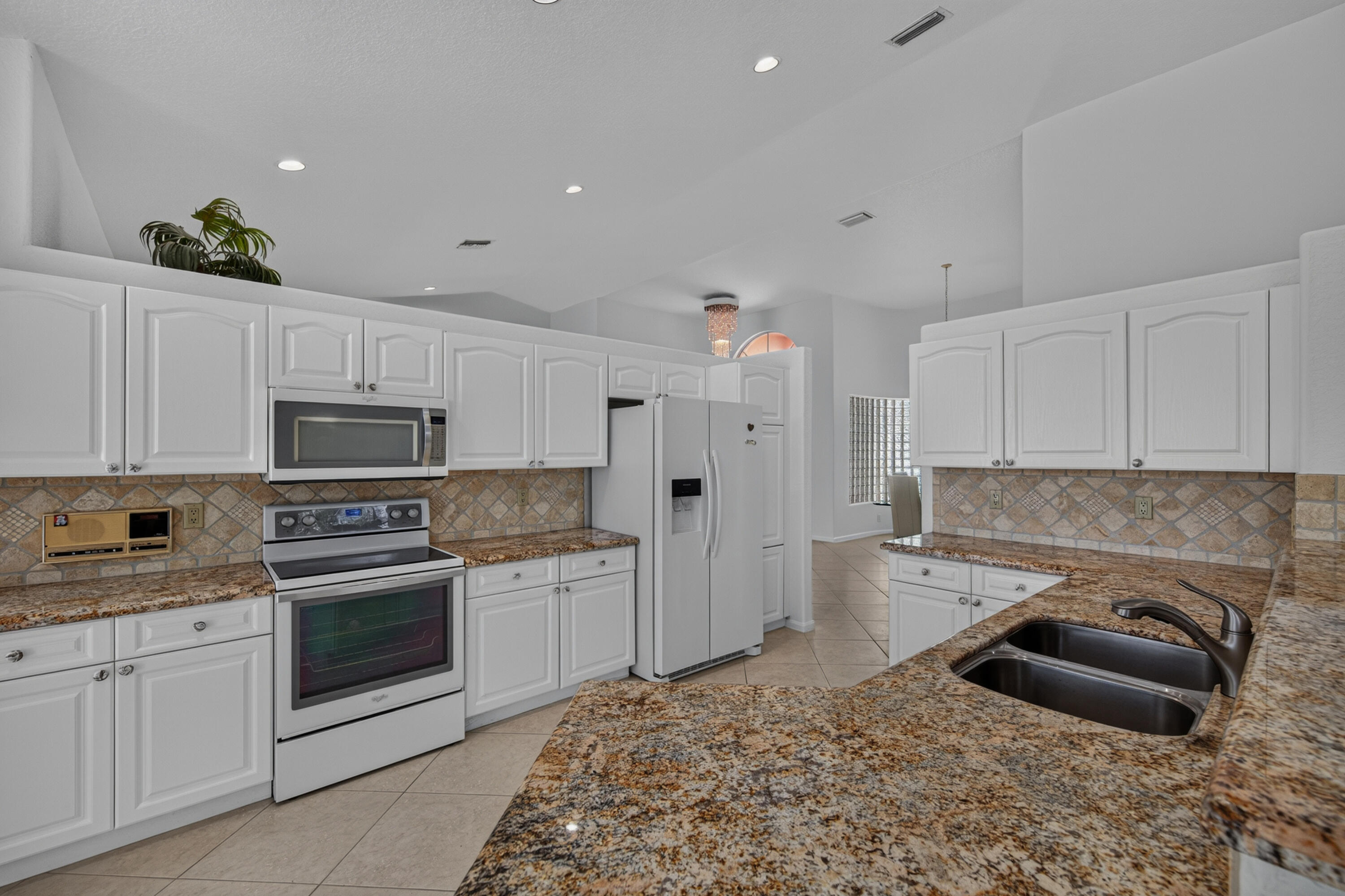 SILVER LAKES AT PEMBROKE - Residential