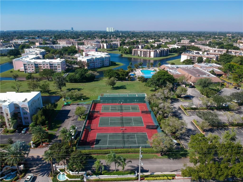 Sunrise Lakes Phase 4 - Residential