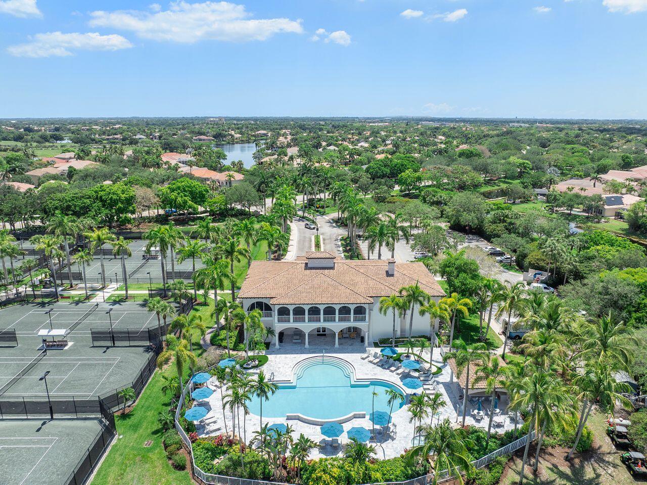 L'Hermitage : HERON BAY THREE - Residential