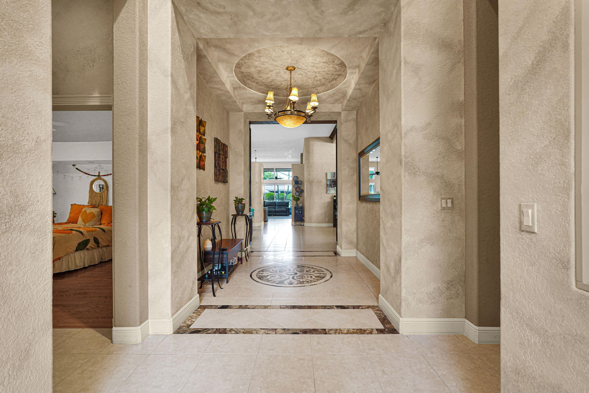 L'Hermitage : HERON BAY THREE - Residential