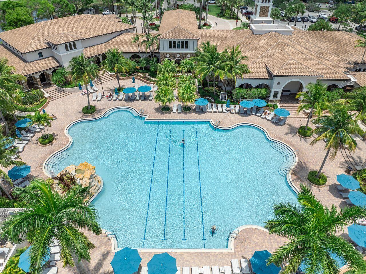 L'Hermitage : HERON BAY THREE - Residential
