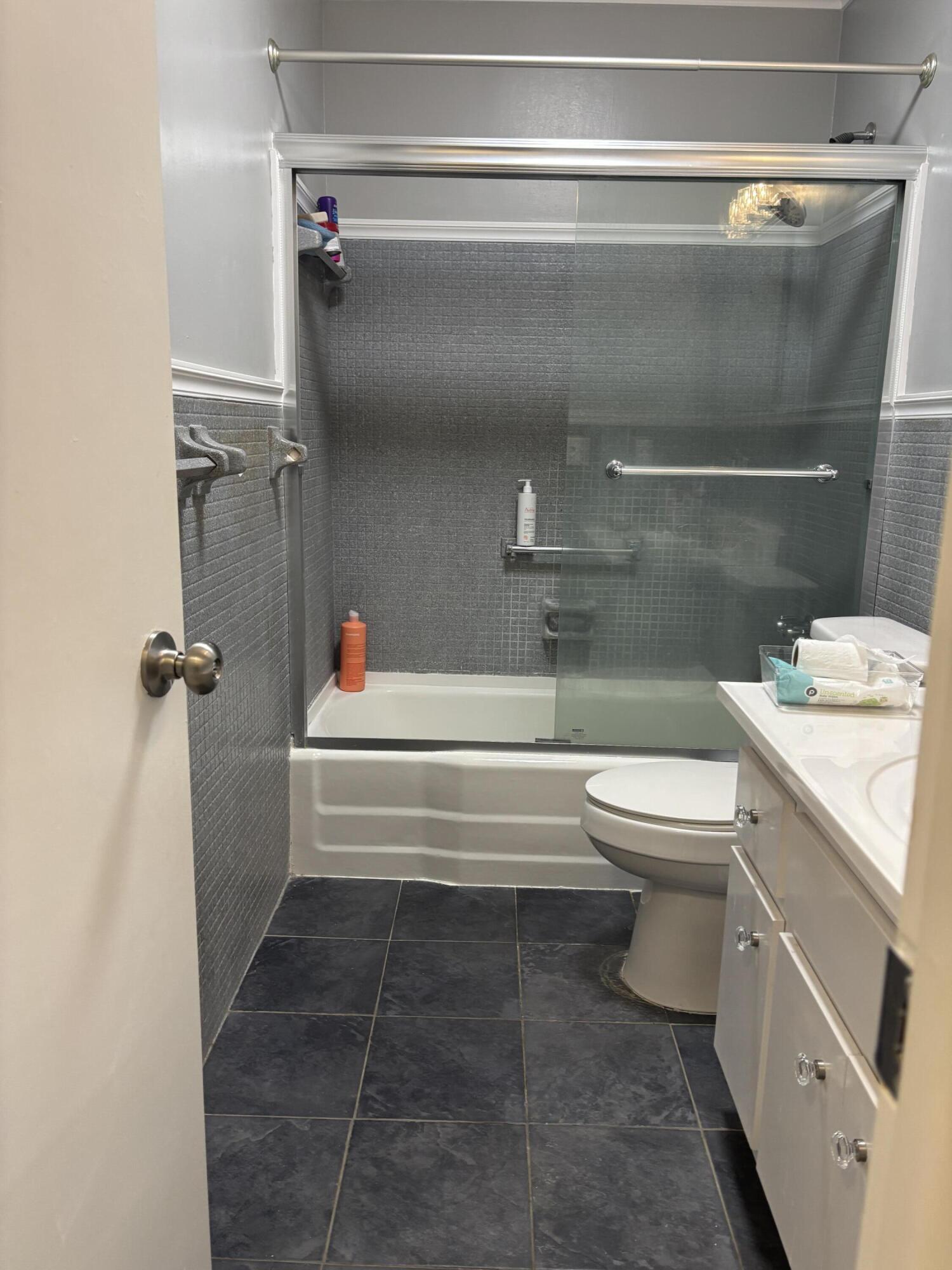 VENETIAN PARK GARDENS CONDO - Residential