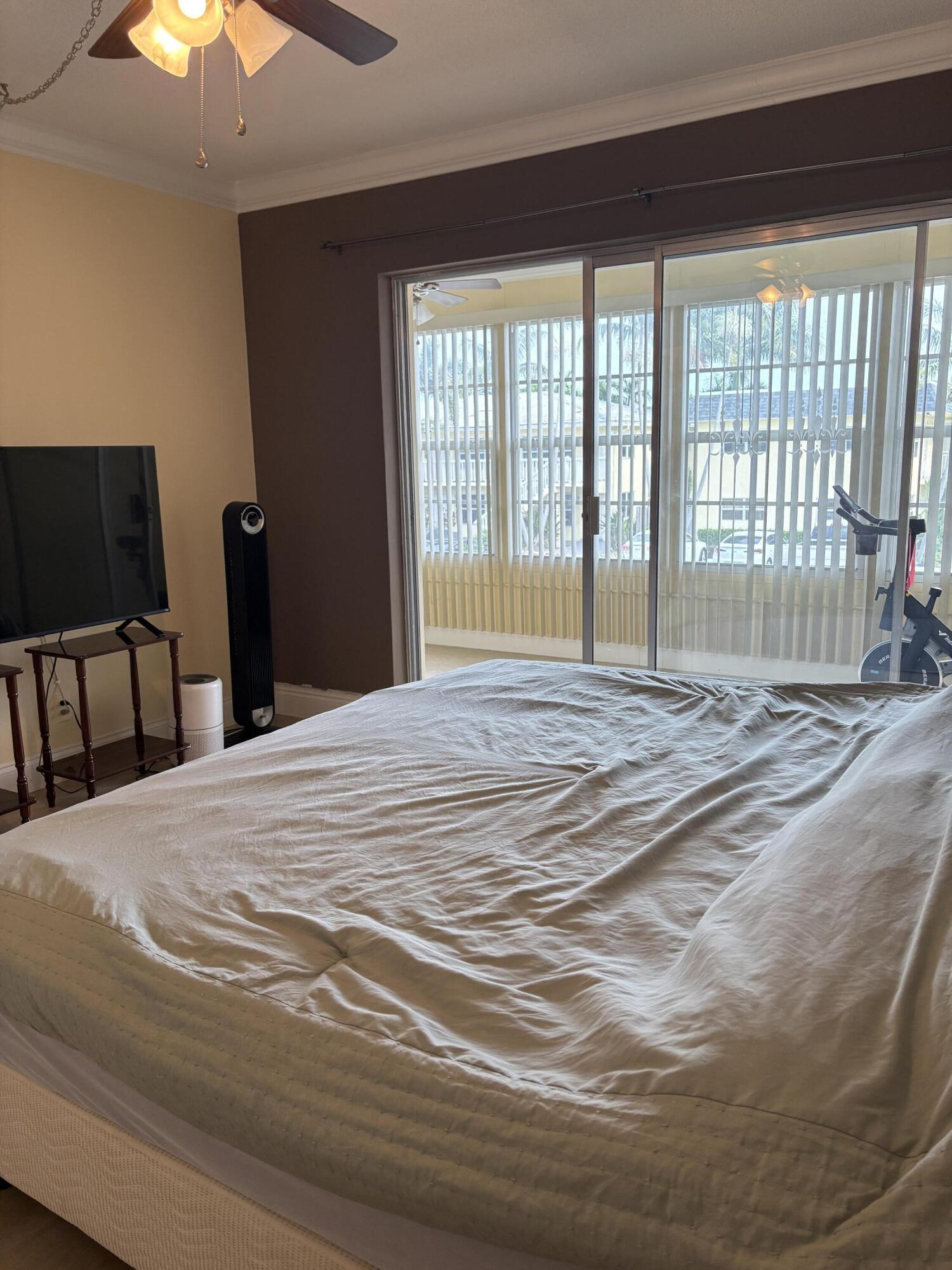 VENETIAN PARK GARDENS CONDO - Residential