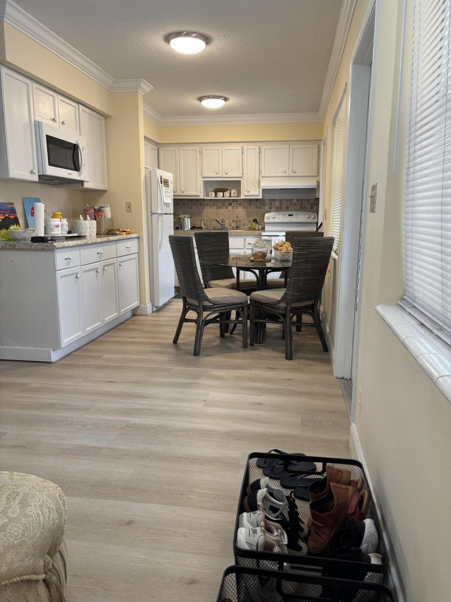VENETIAN PARK GARDENS CONDO - Residential