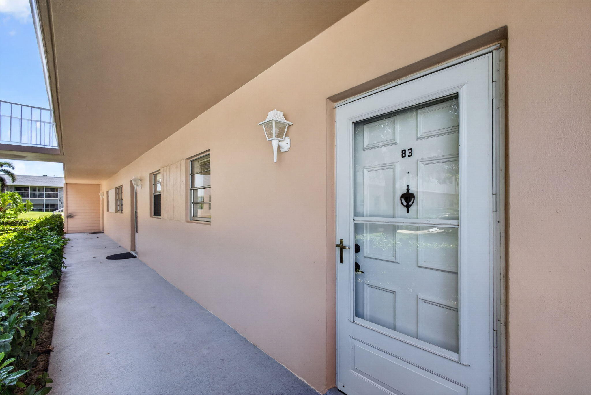 THE LITTLE CLUB CONDO - Residential