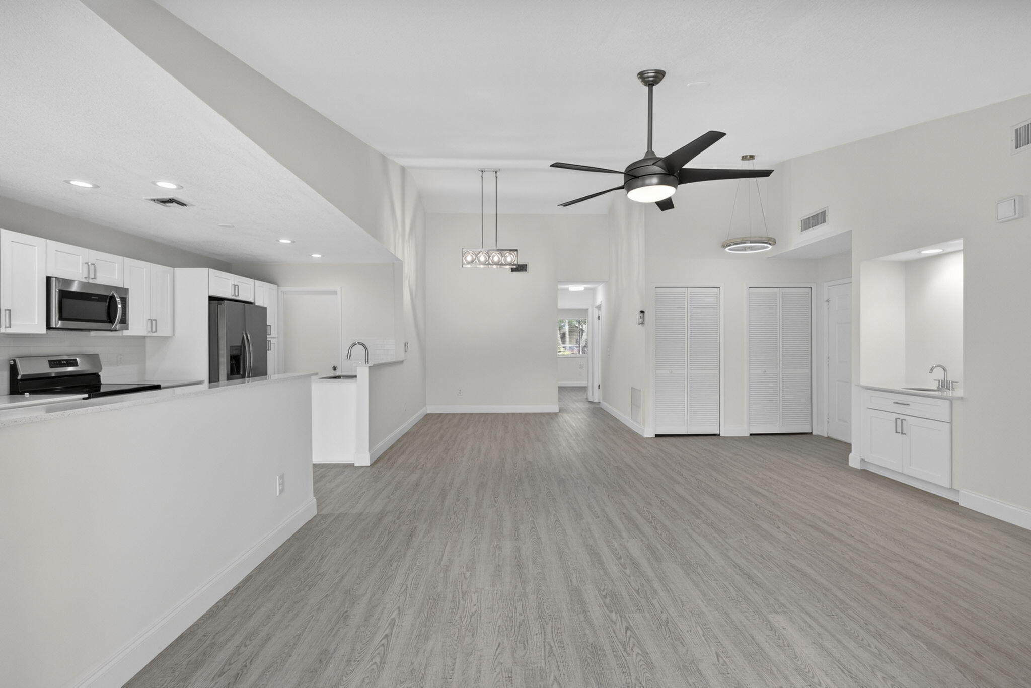 VILLAGE WALK - Residential