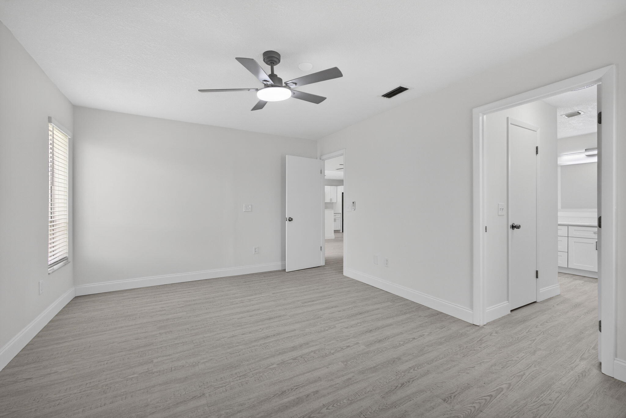 VILLAGE WALK - Residential