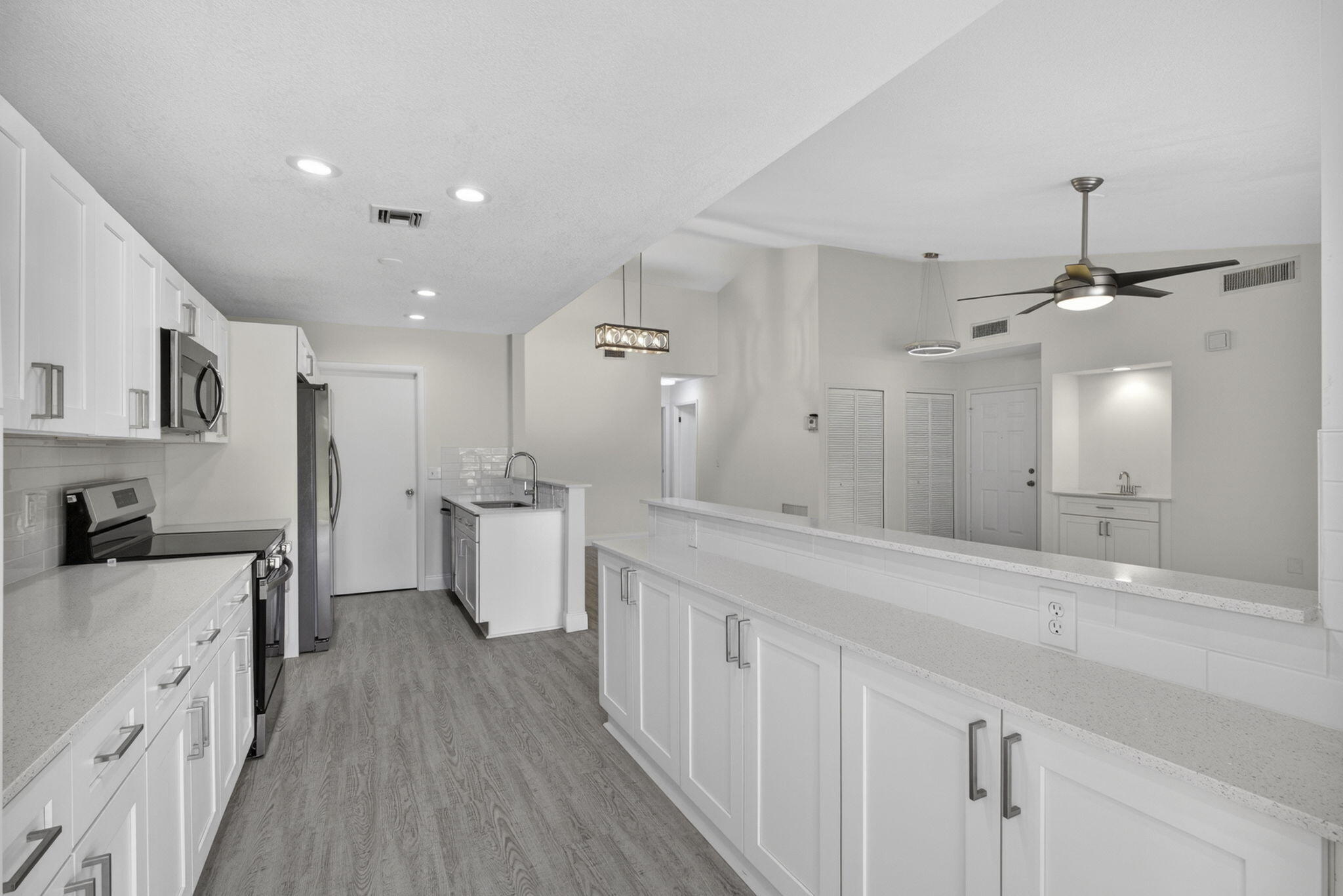 VILLAGE WALK - Residential