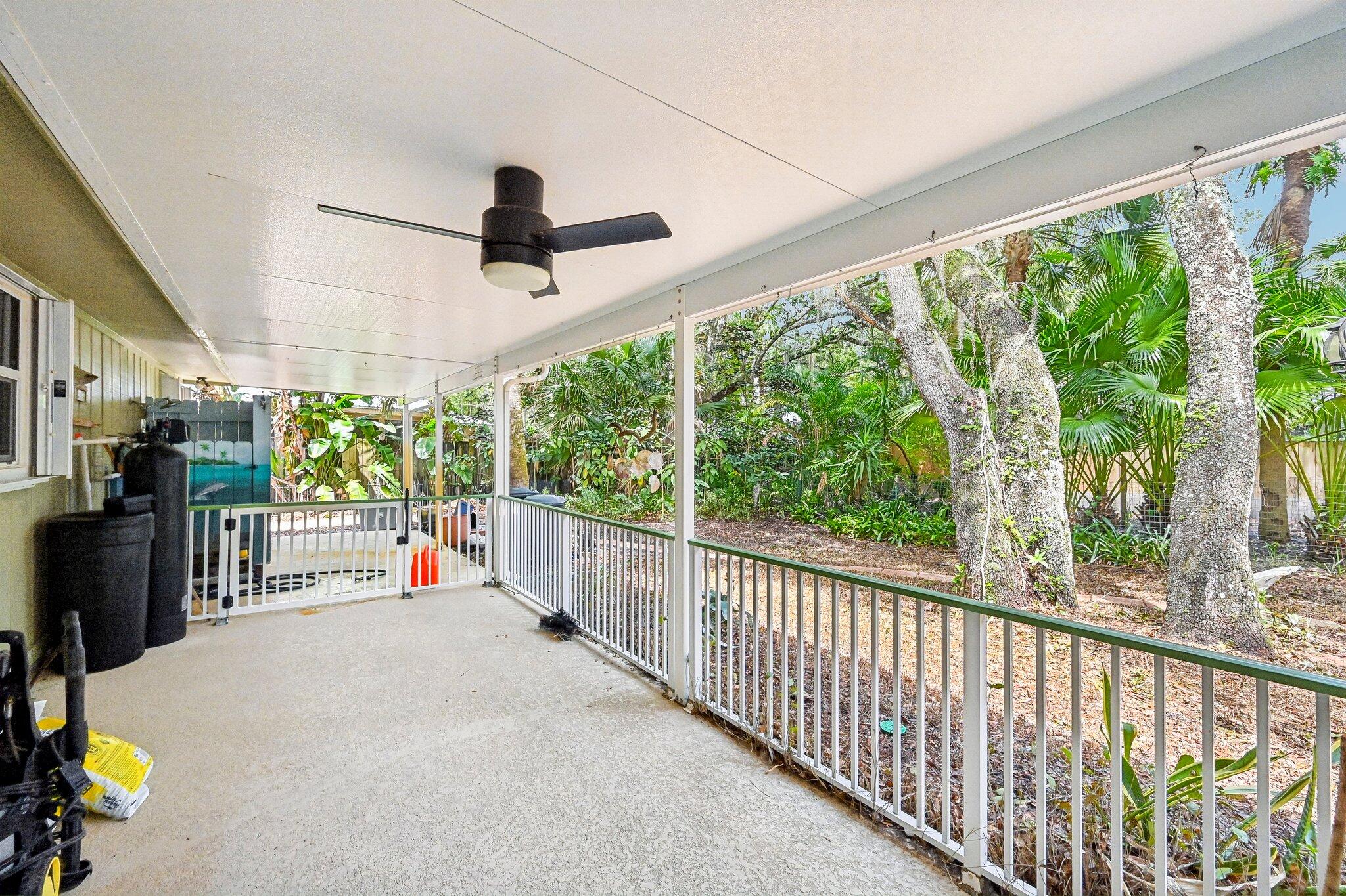 HARBOR ESTATES - Residential