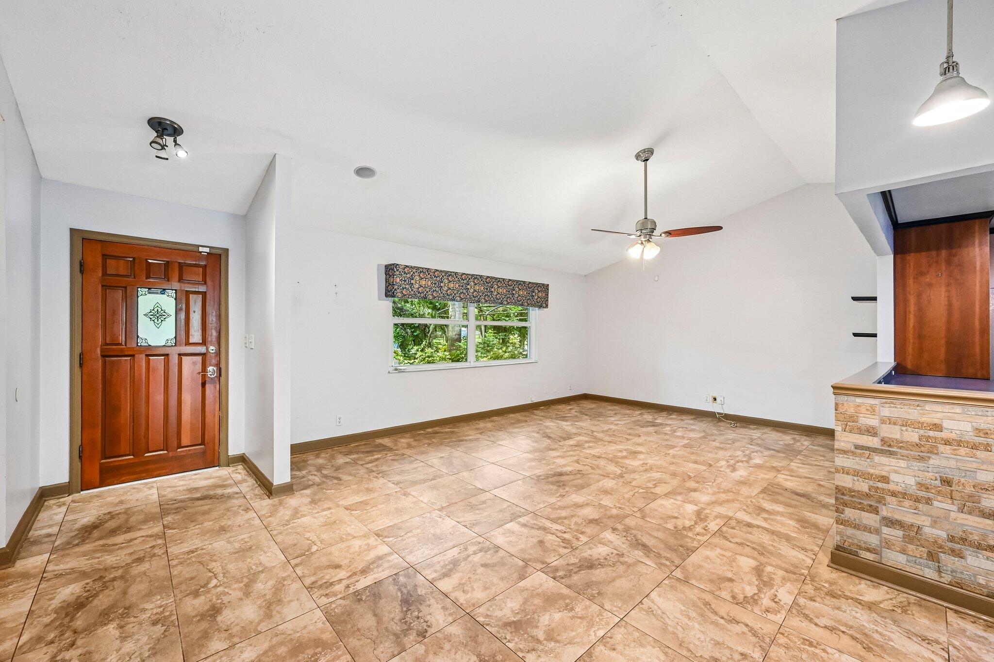 HARBOR ESTATES - Residential