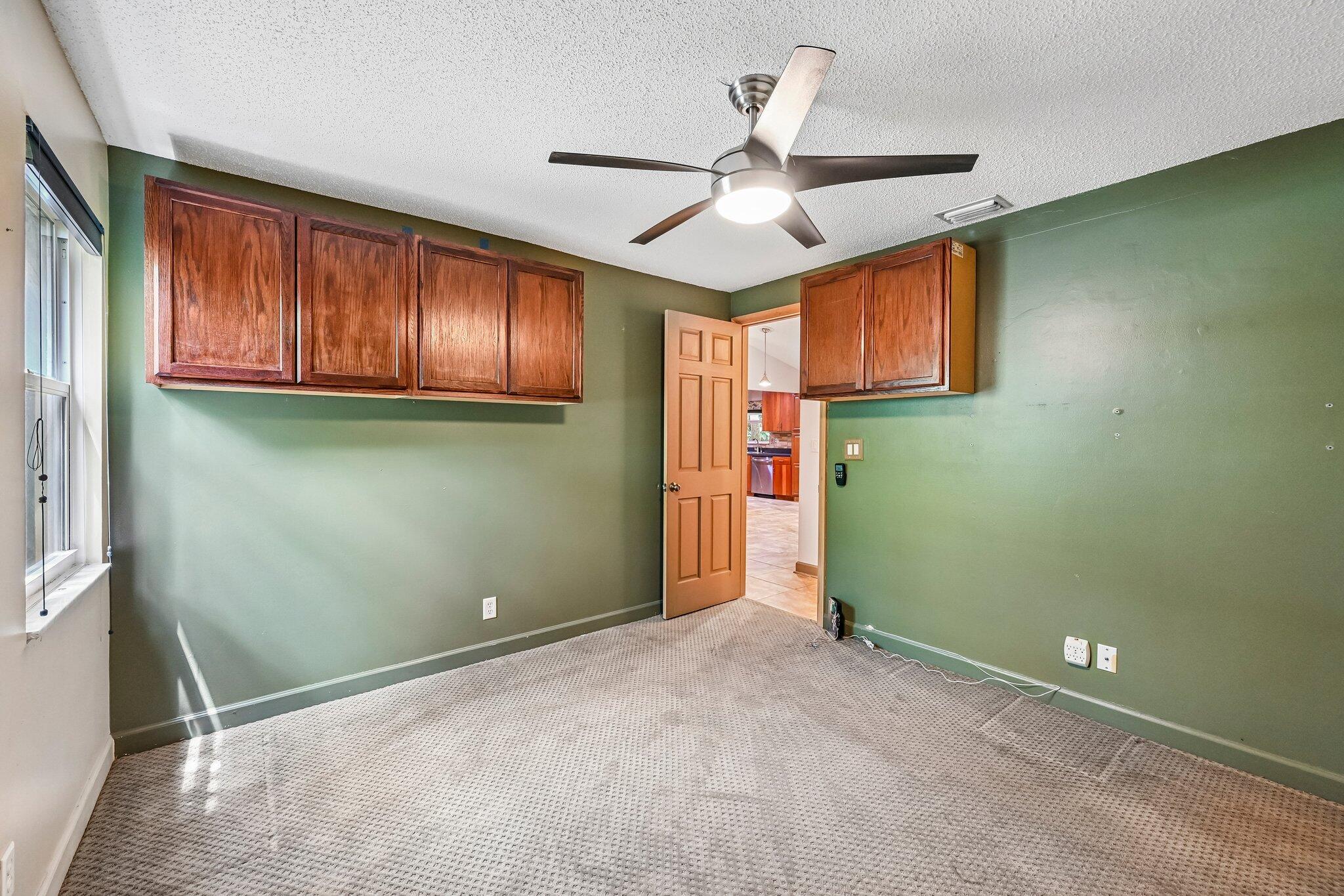 HARBOR ESTATES - Residential