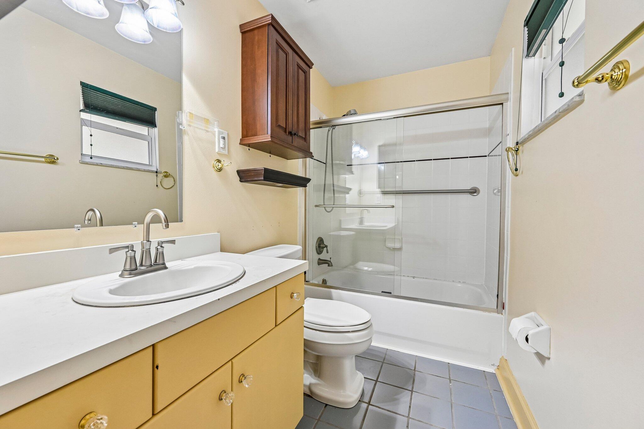 HARBOR ESTATES - Residential