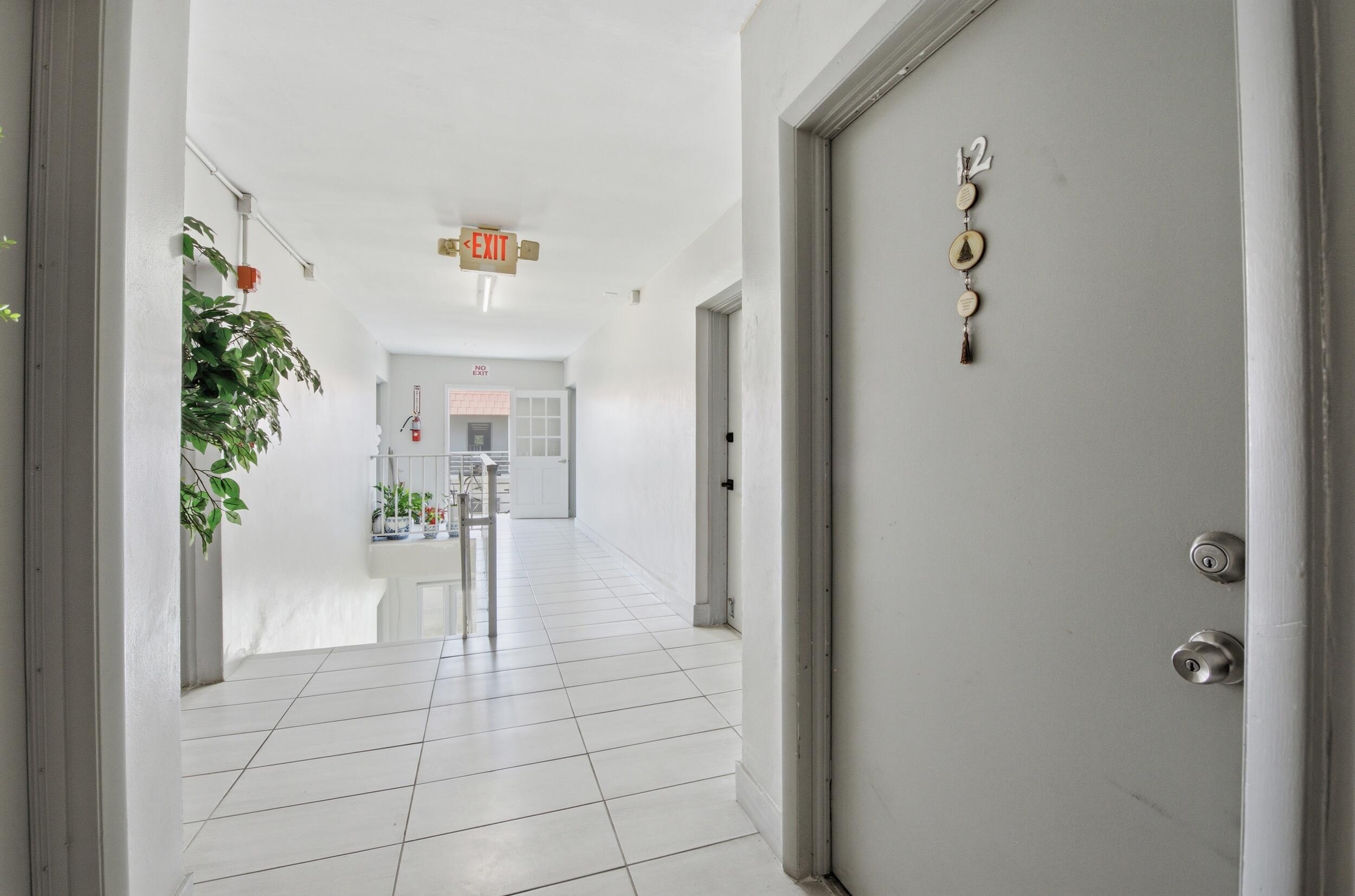 EVERETT ARMS NO 8 CONDO - Residential