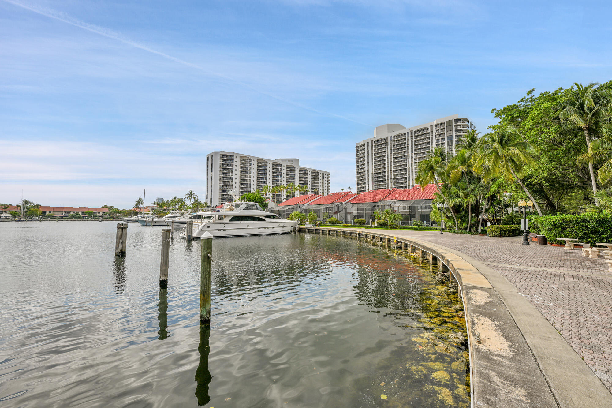 HARBORSIDE AT THE WATERWAYS CONDO - Residential