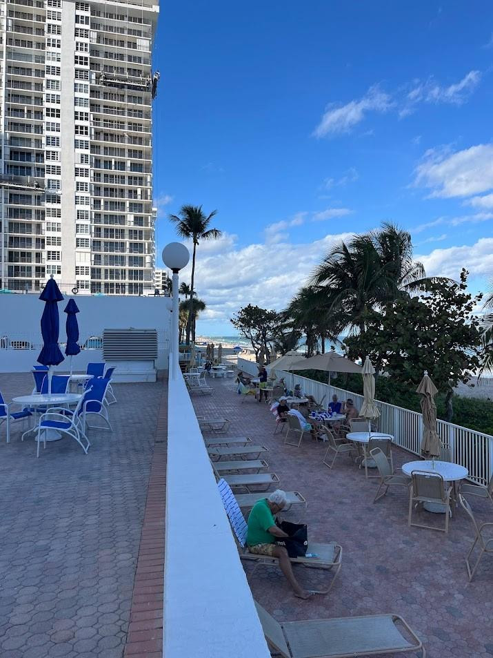 GALT TOWERS CONDO - Residential Lease