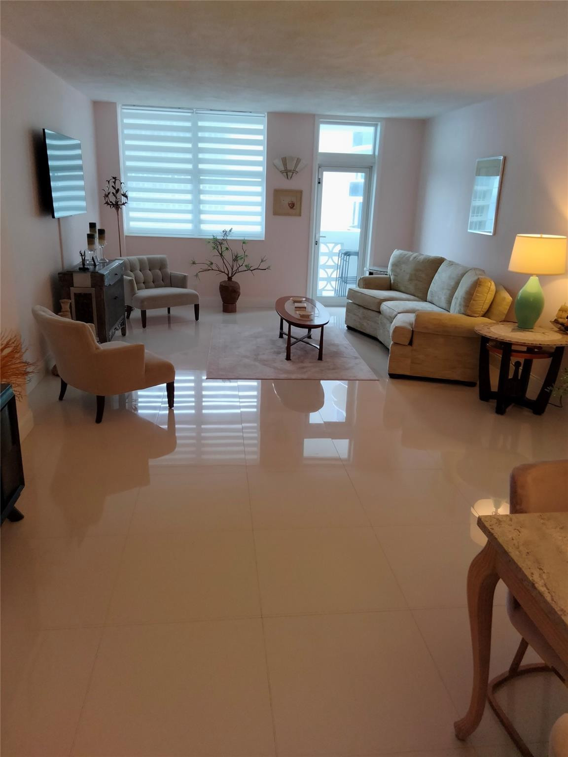 GALT TOWERS CONDO - Residential Lease