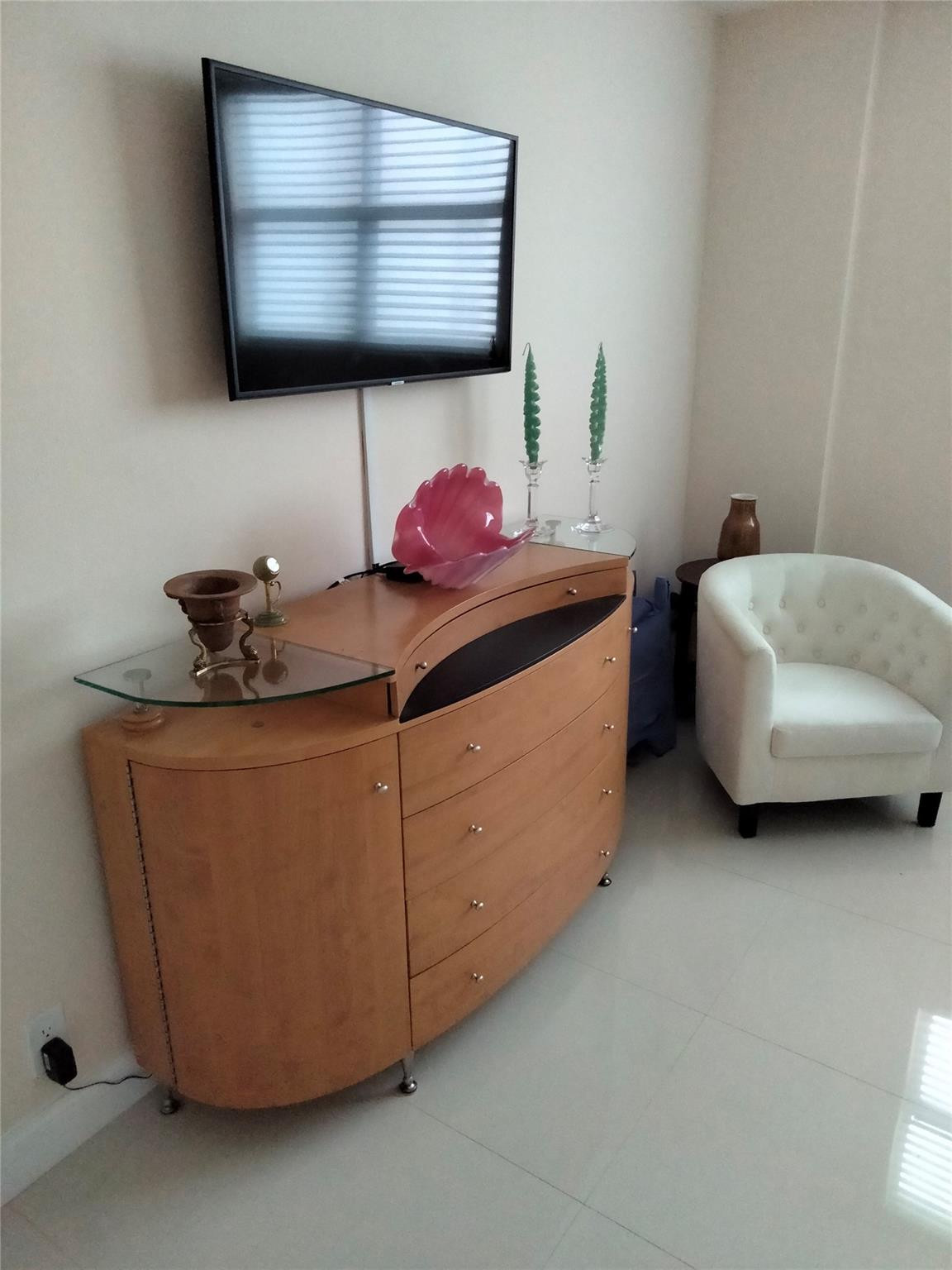 GALT TOWERS CONDO - Residential Lease
