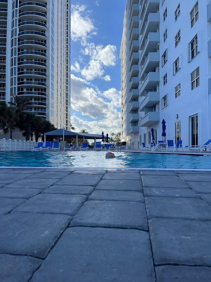 GALT TOWERS CONDO - Residential Lease