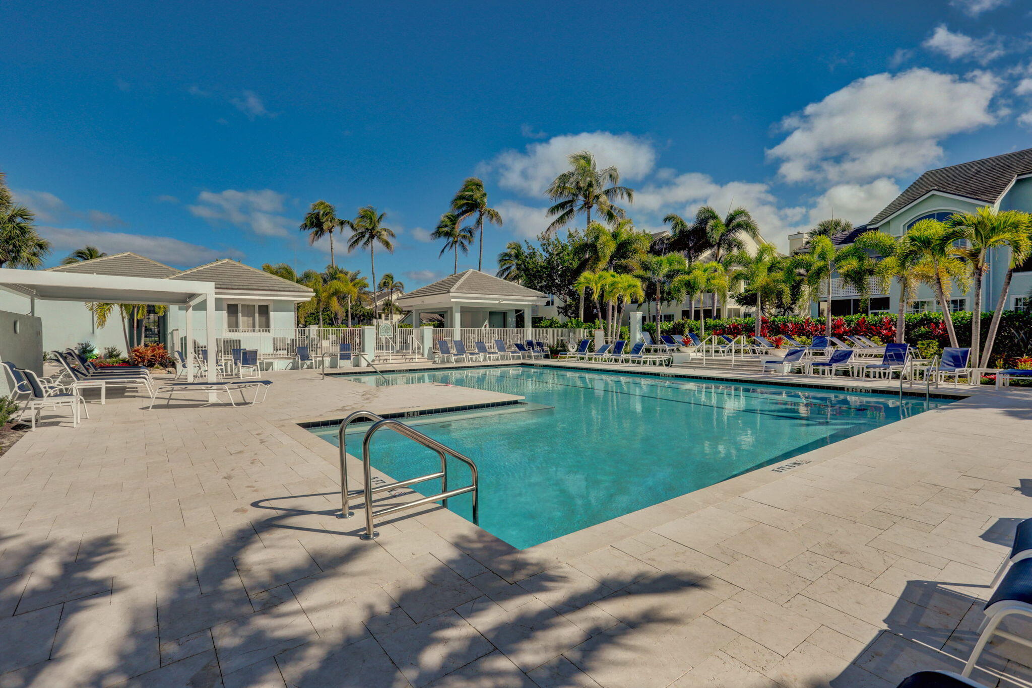 SEA COLONY 1 - Residential