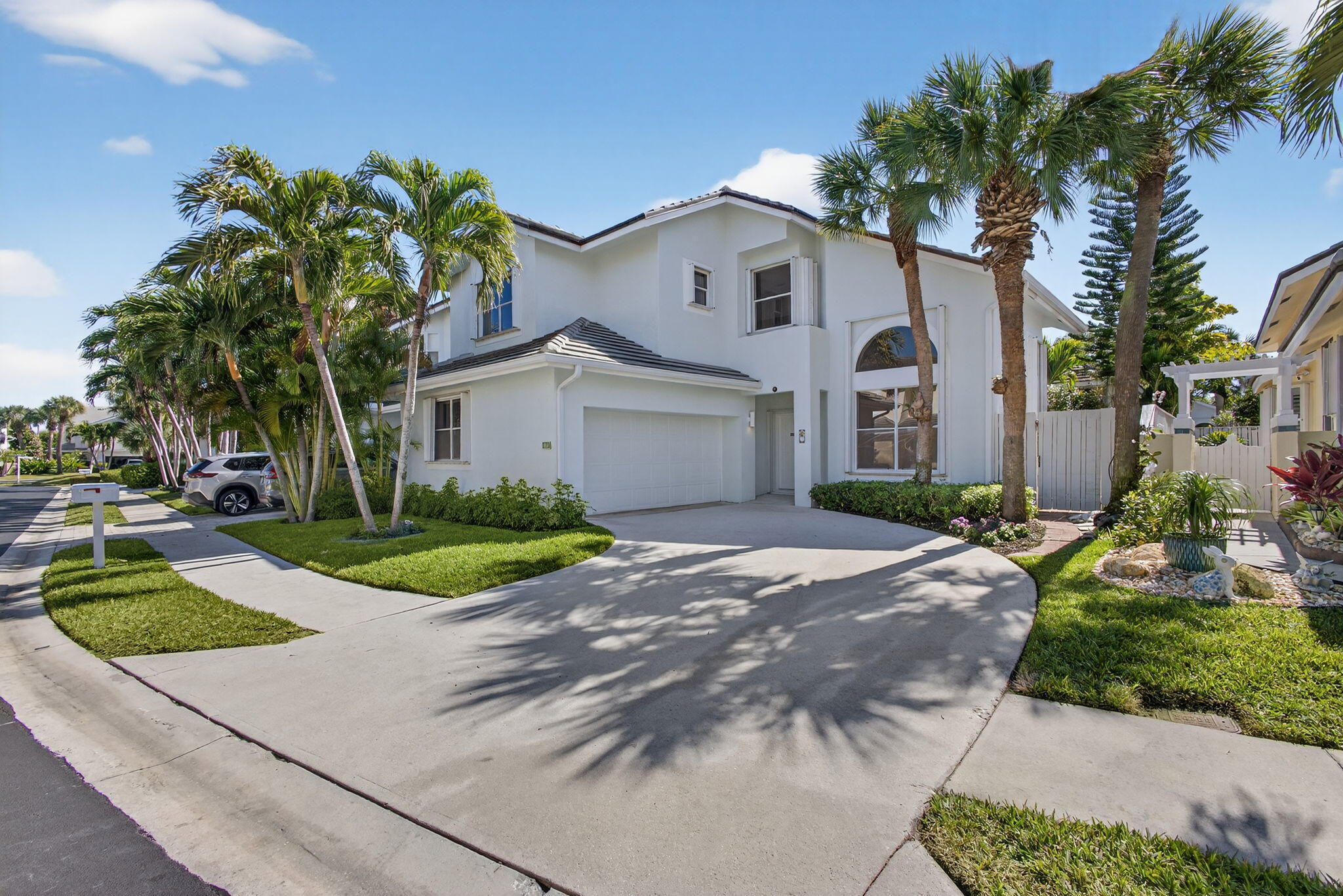 SEA COLONY 1 - Residential