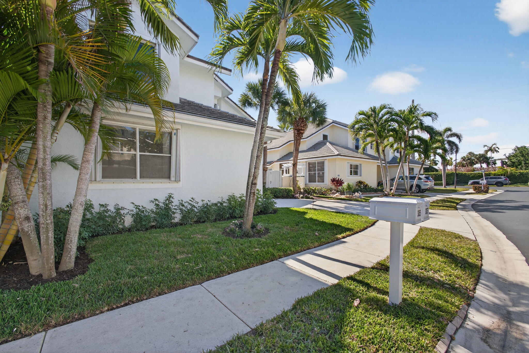 SEA COLONY 1 - Residential