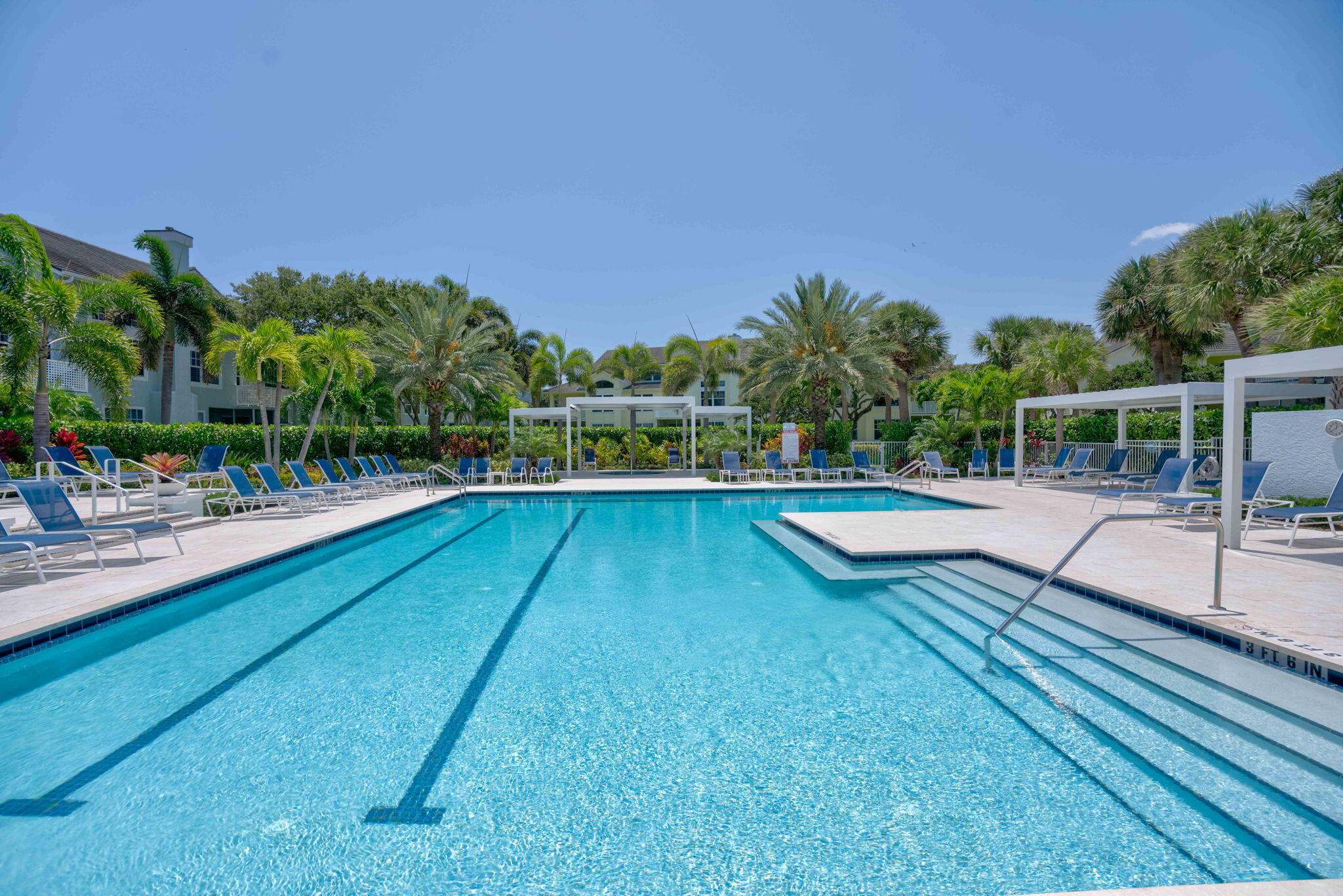 SEA COLONY 1 - Residential