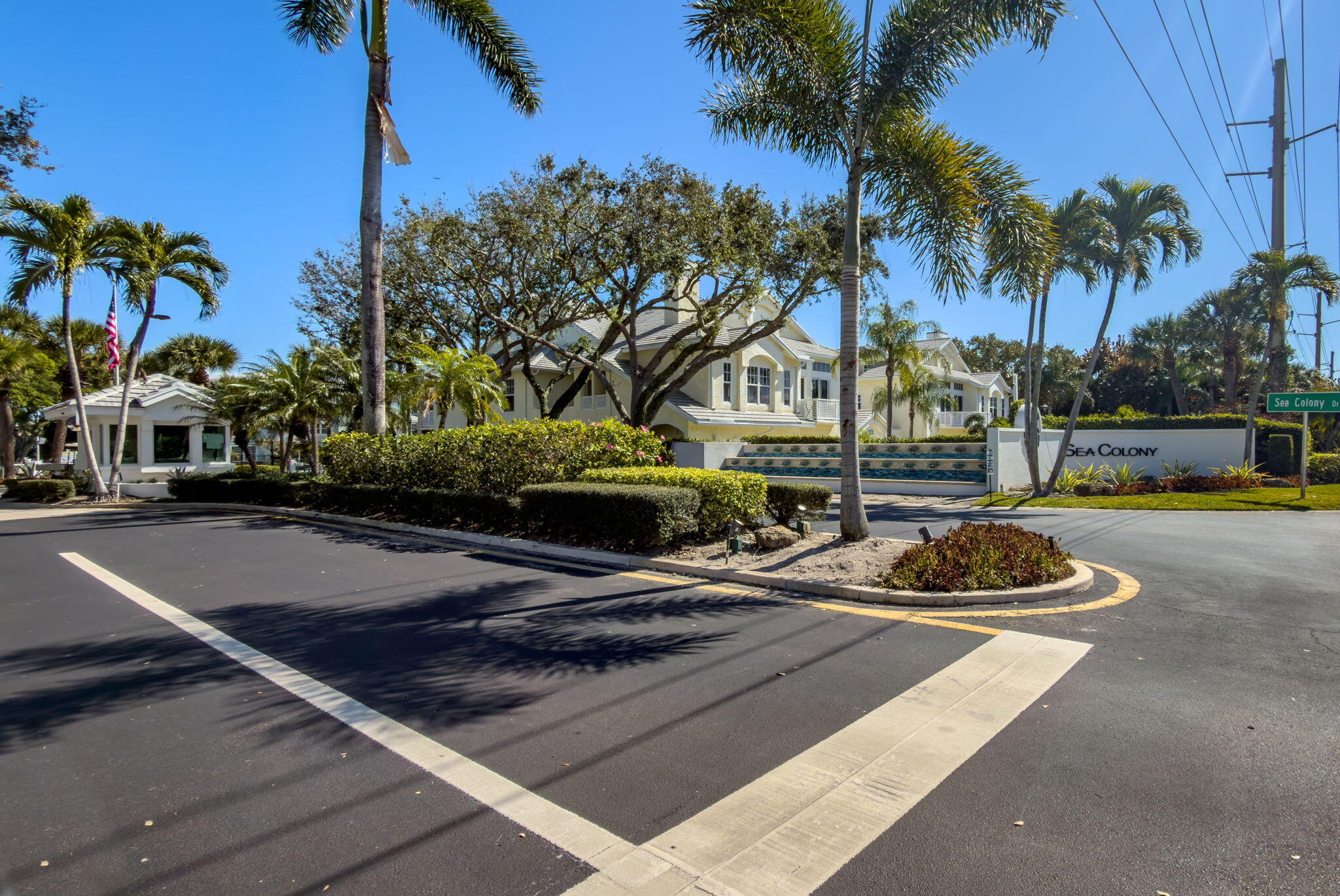 SEA COLONY 1 - Residential