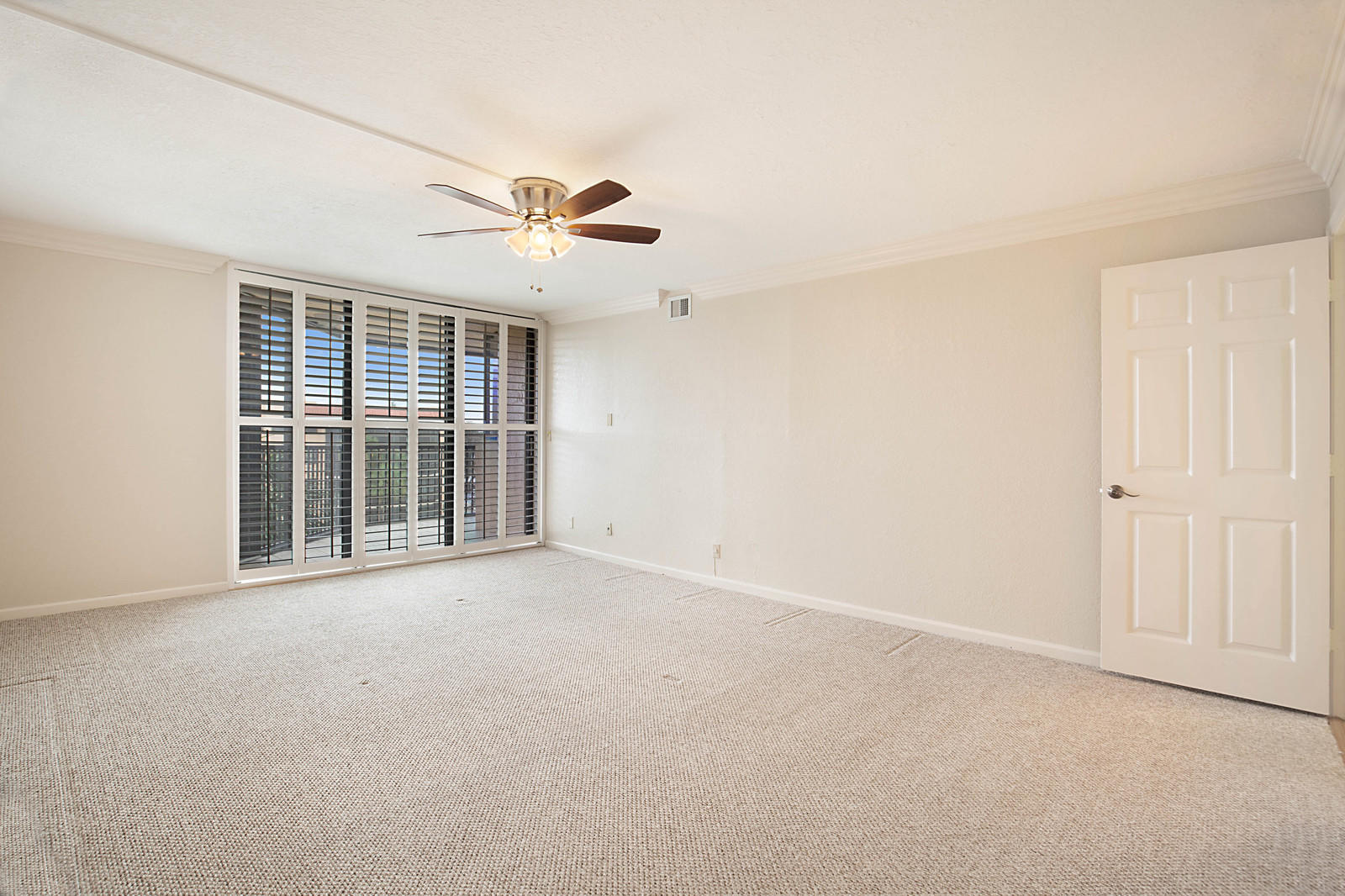 Porta Bella South - Residential Lease