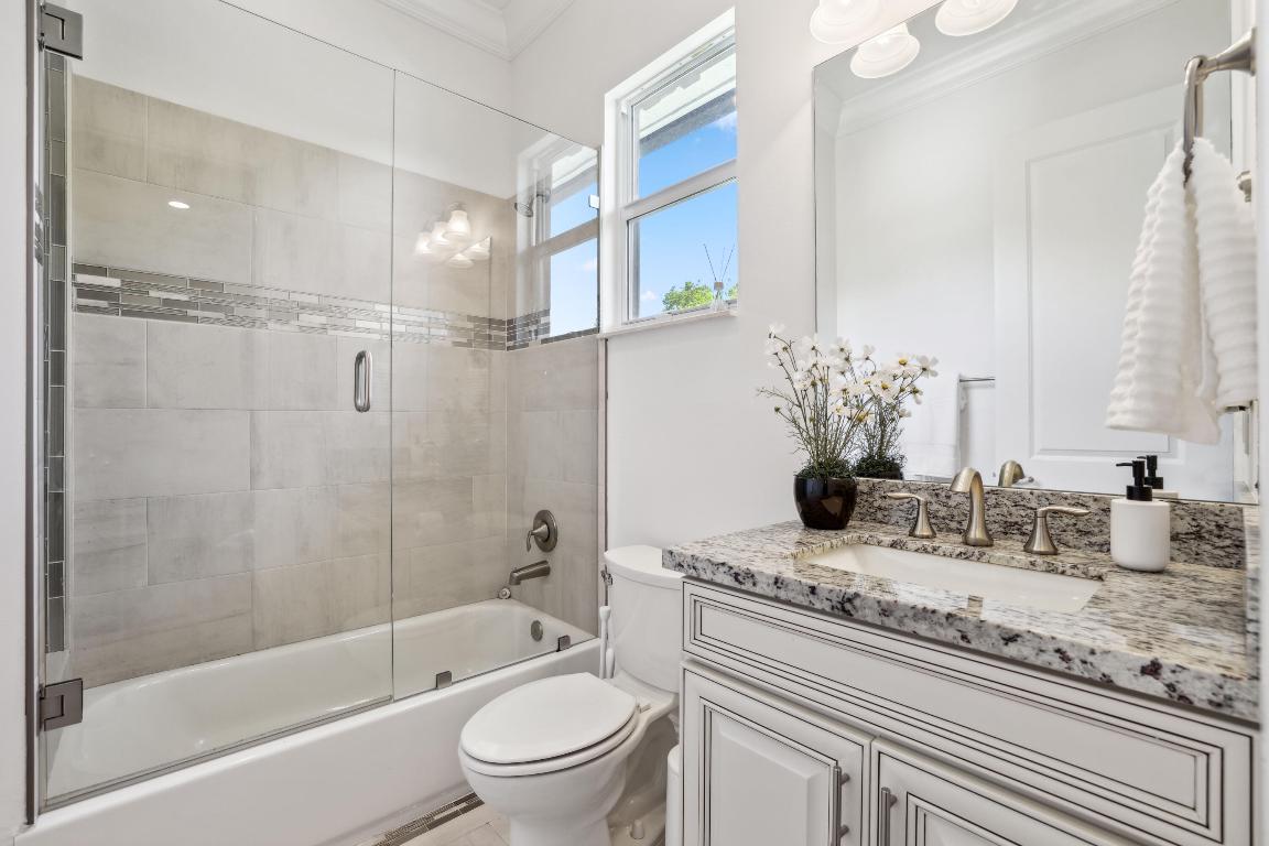 DELRAY BEACH SHORES - Residential